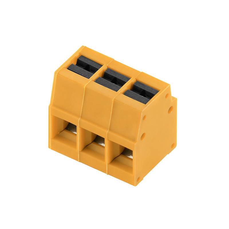 Ein orangener Steckverbinder mit drei Klemmen, geeignet für den Anschluss elektrischer Leitungen.