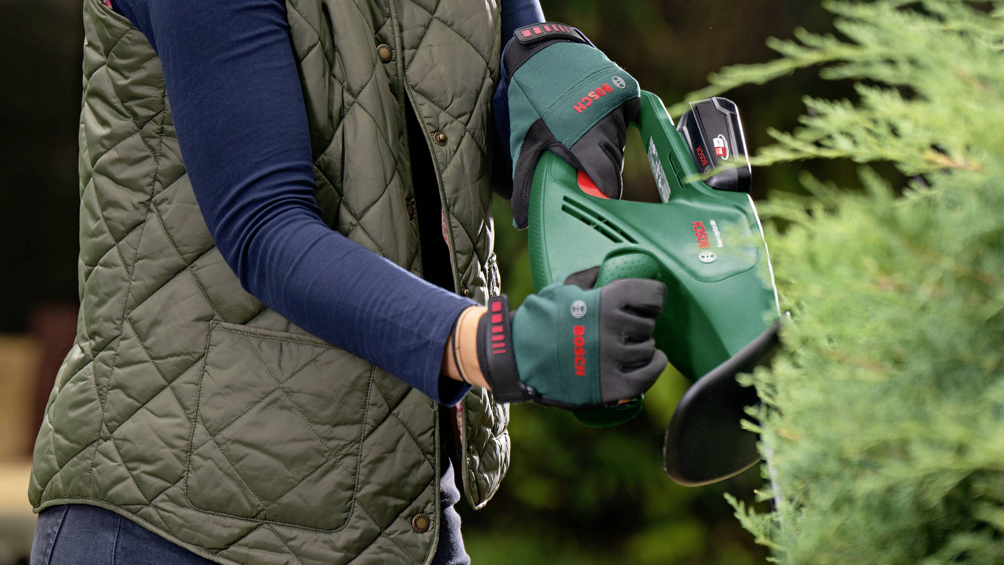 Bosch Home and Garden EasyHedgeCut 18V-52-13 Akku Heckenschere inkl. Akku, inkl. Ladegerät 18V Li-Ion 520mm