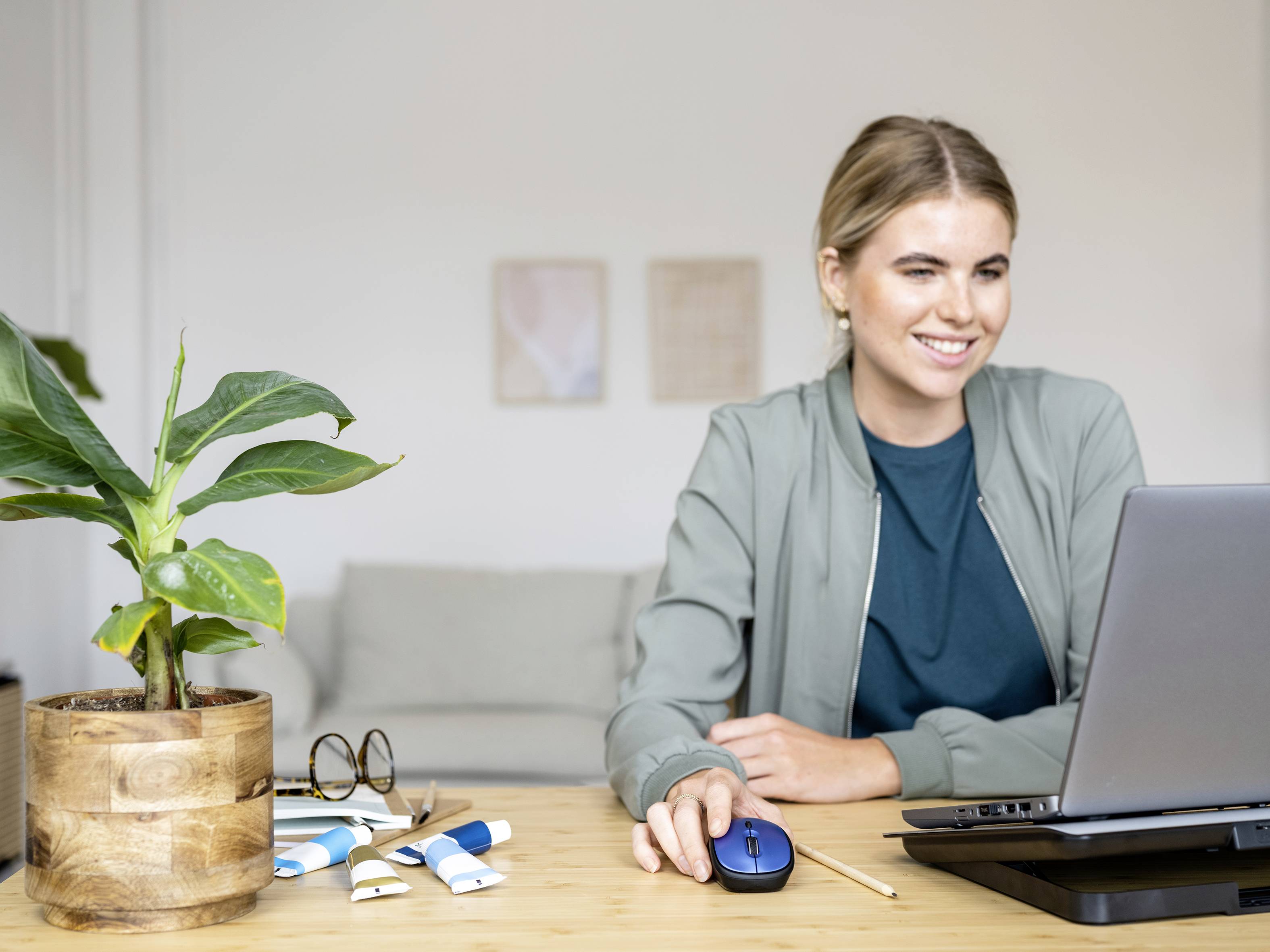 Trust YVI+ Eco Maus Funk Optisch Blau 4 Tasten 800 dpi, 1600 dpi