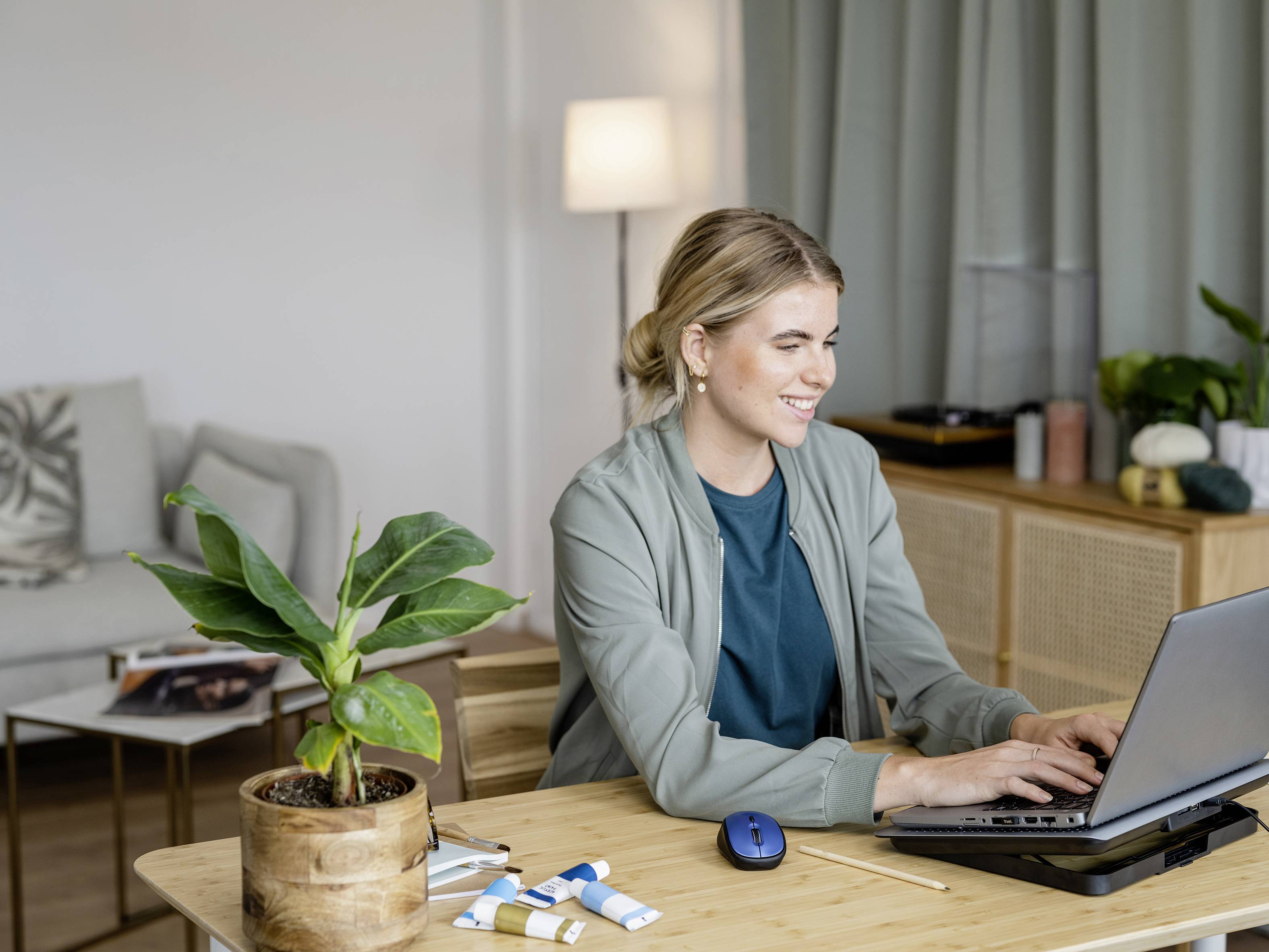 Trust YVI+ Eco Maus Funk Optisch Blau 4 Tasten 800 dpi, 1600 dpi