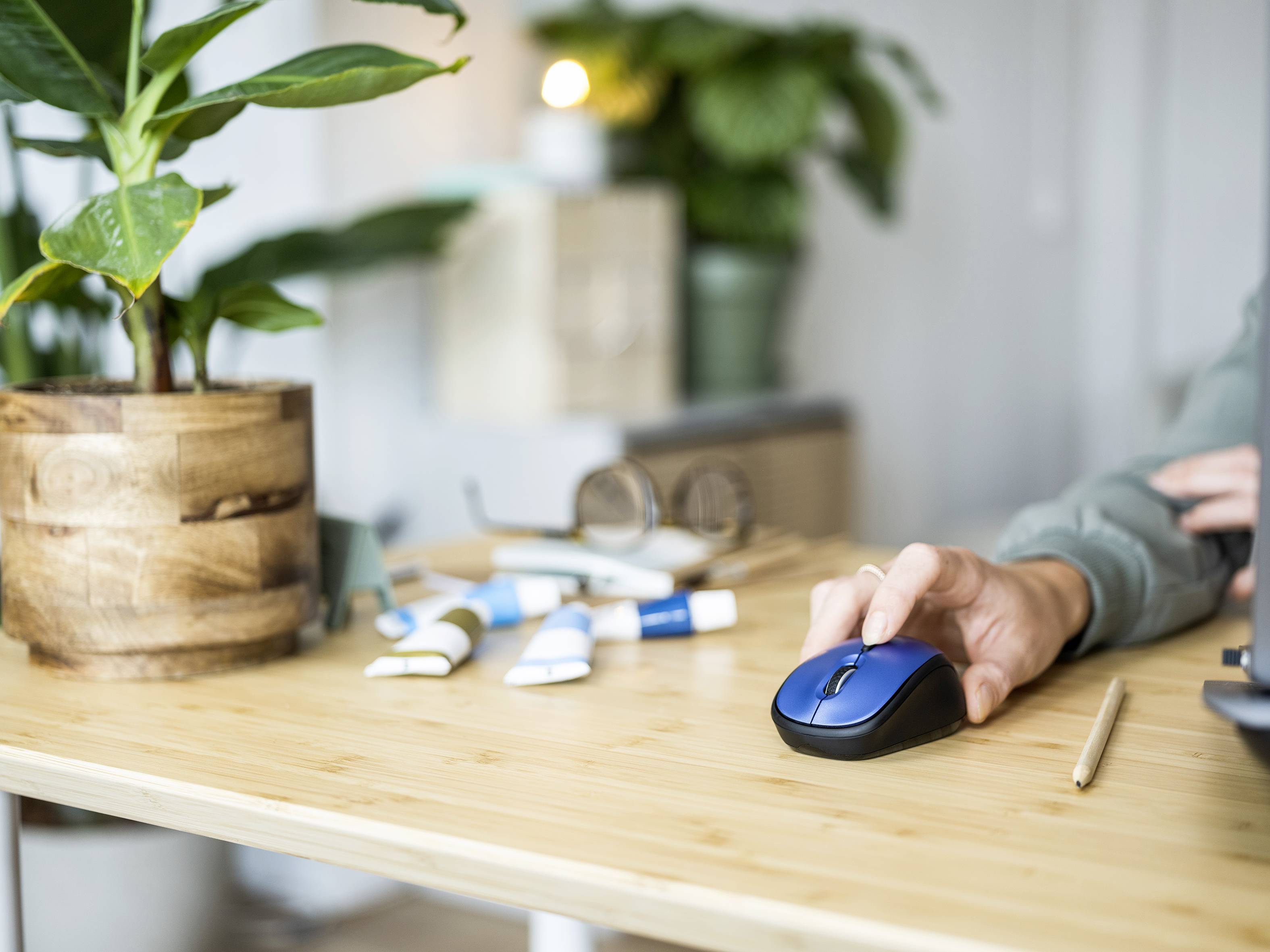 Trust YVI+ Eco Maus Funk Optisch Blau 4 Tasten 800 dpi, 1600 dpi