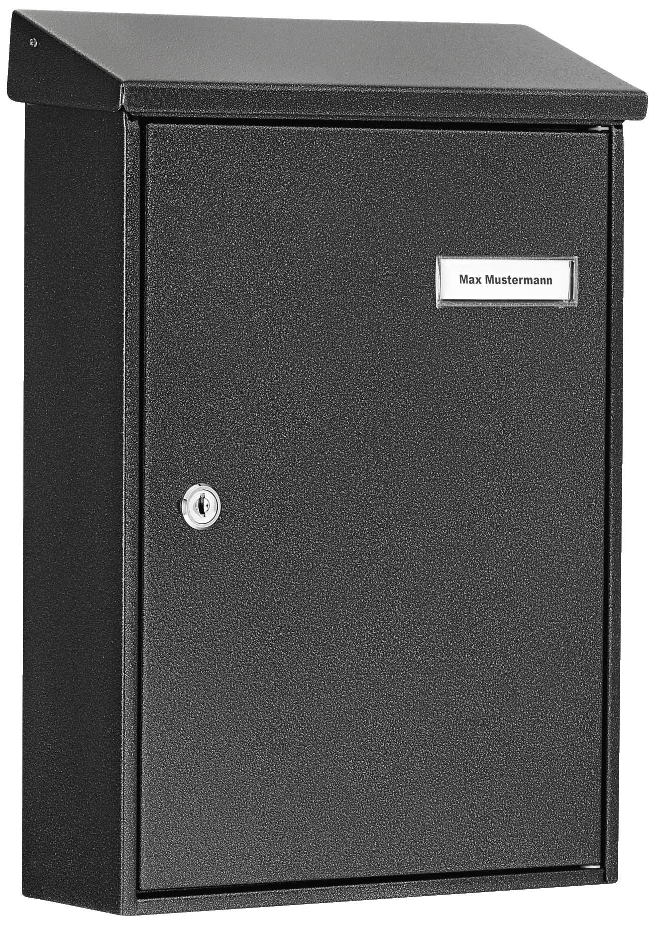 Schwarzer Briefkasten mit Namensschild 'Max Mustermann' und einem Schließzylinder an der Vorderseite.