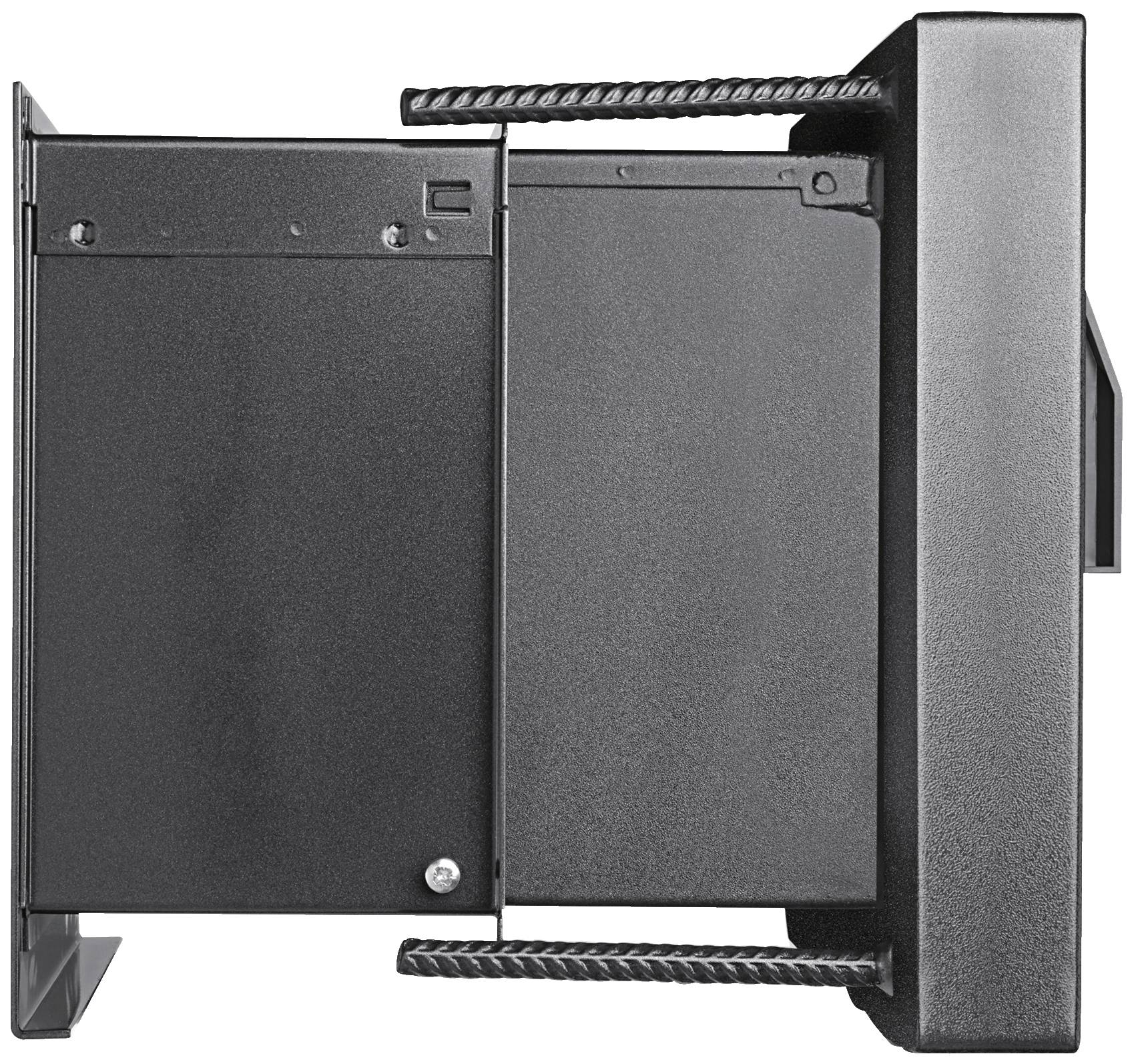 Schwarzes Metallgehäuse eines elektronischen Geräts mit Kühlrippen an den Seiten, vermutlich ein Verstärker oder ähnliches Gerät.