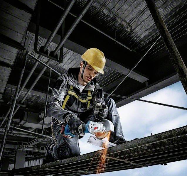 Bosch Professional 0615990N31 Werkzeugset Handwerker, Heimwerker, Akkugeräte im Koffer 5teilig