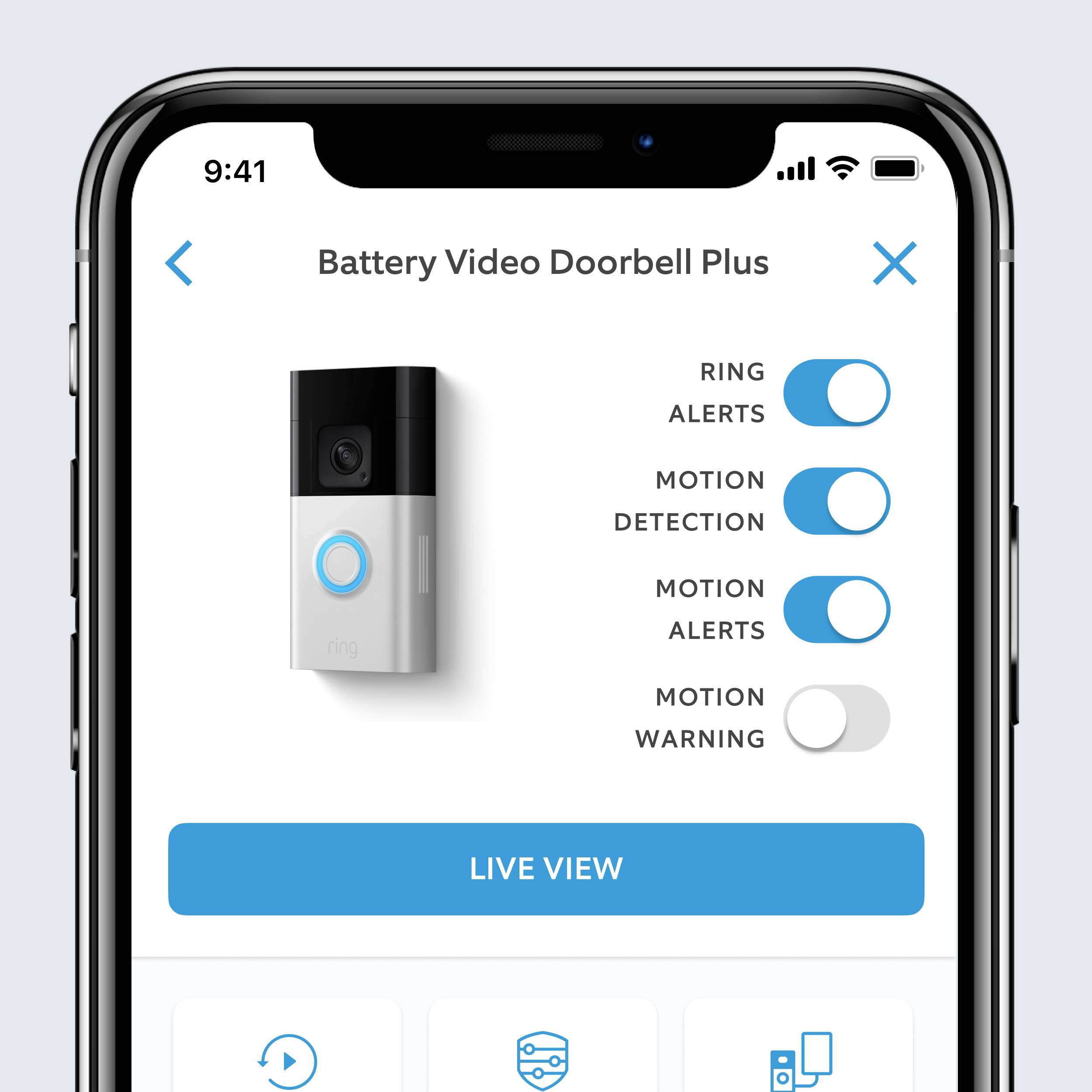 Smartphone-Bildschirm zeigt Bedienoberfläche einer Video-Türklingel-App mit aktivierten Einstellungen für Benachrichtigungen und Bewegungsmelder.
