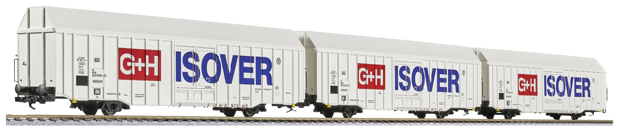 Ein Modellzug mit drei weißen Güterwaggons, die mit den Logos von 'G+H' und 'ISOVER' bedruckt sind.