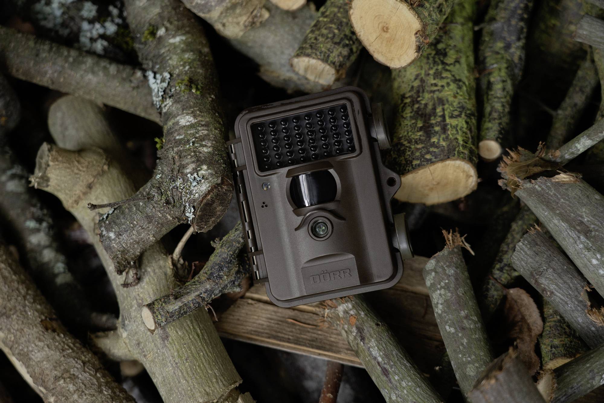 DÖRR SnapShot Mini Black 30MP 4K Wildkamera 30 Megapixel Zeitrafferfunktion, Black LEDs, Tonaufzeichnung Oliv-Braun