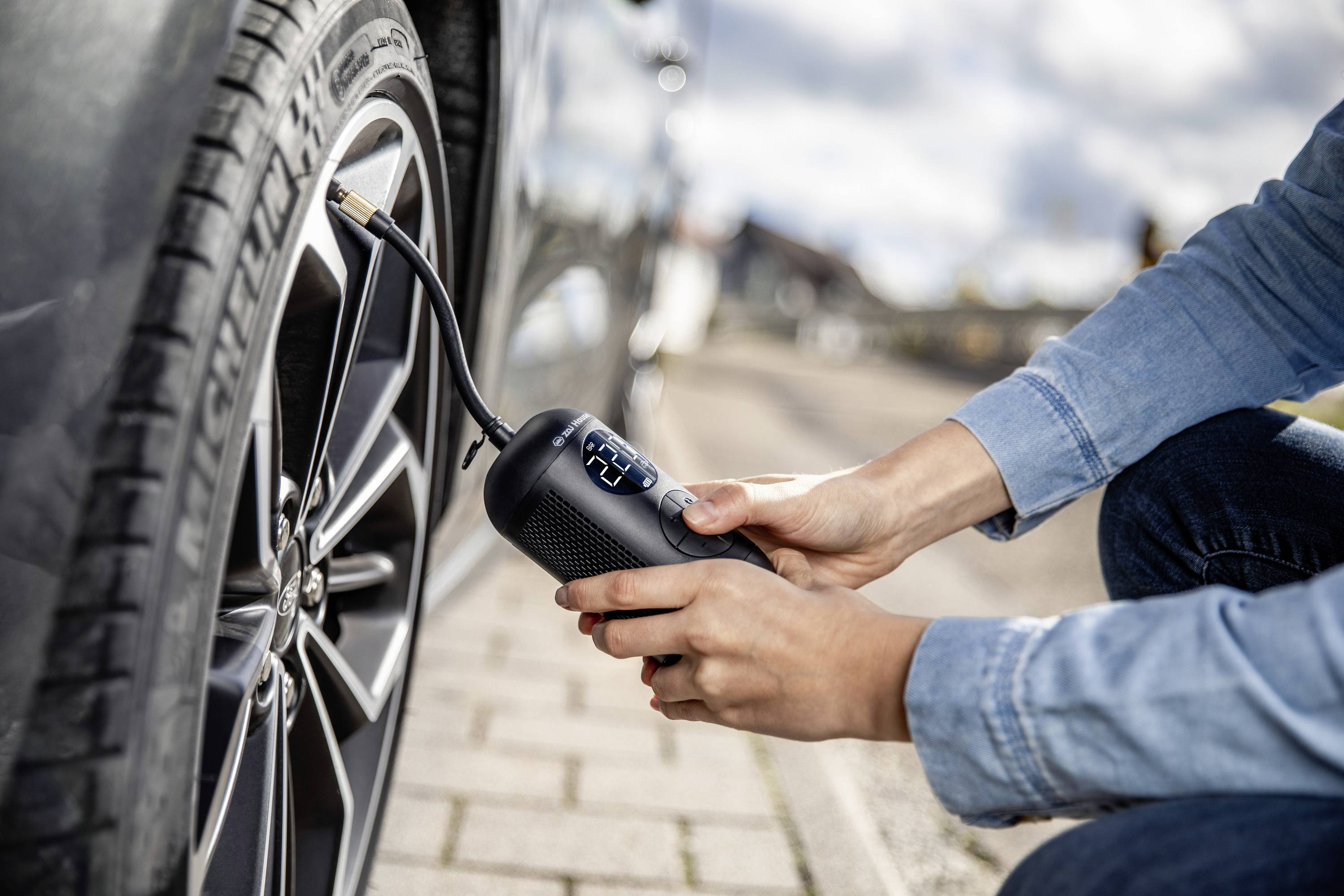 Wiha 45255 Akku-Kompressor zai Hause 10 bar