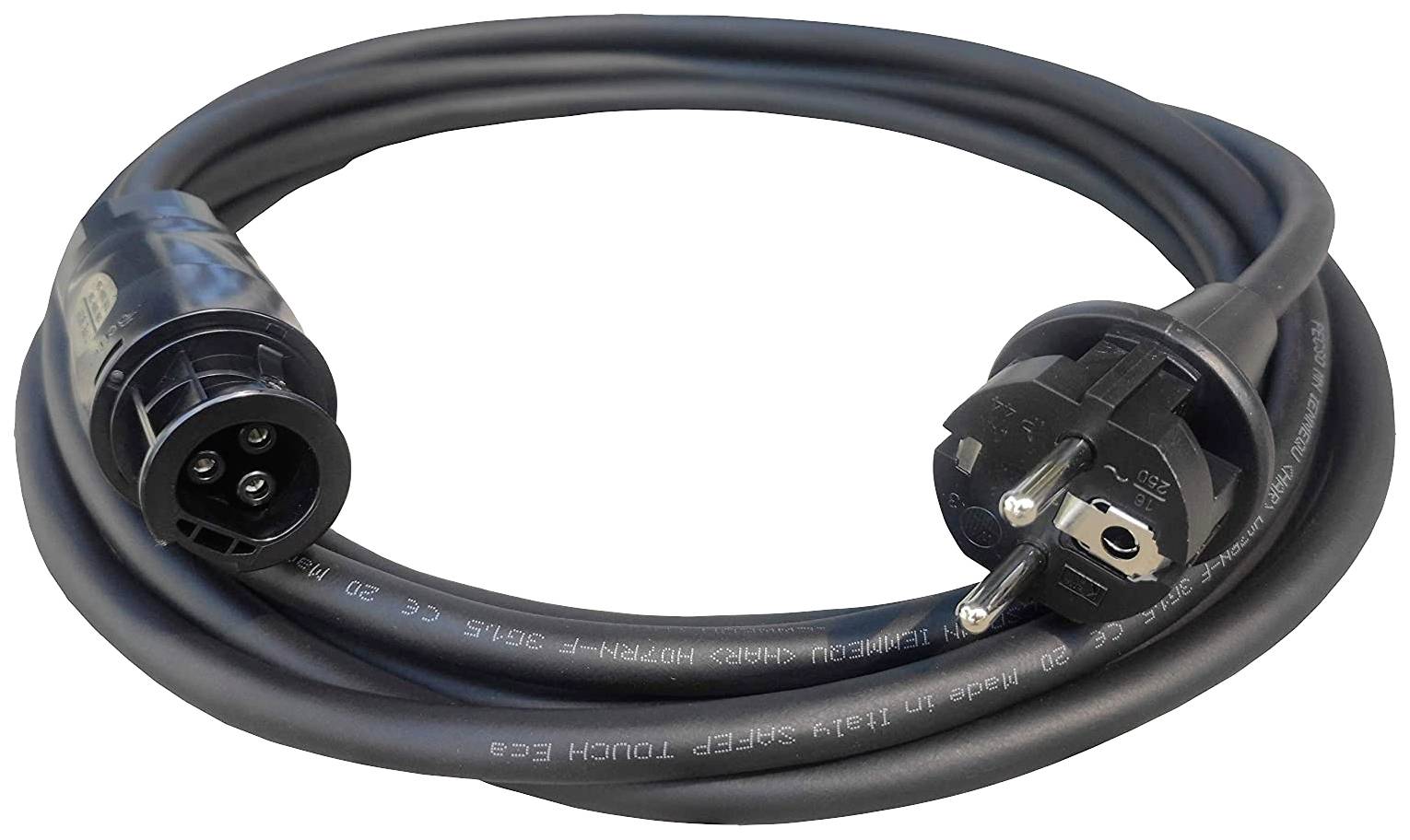 Ein schwarzes Verlängerungskabel mit einem Schuko-Stecker auf der einen Seite und einem dreipoligen Buchsenstecker auf der anderen Seite.