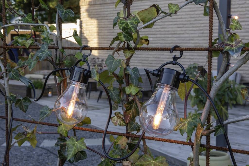 Konstsmide 2341-800SP Solar-Lichterkette Außen akkubetrieben Anzahl Leuchtmittel 10 LED Bernstein Beleuchtete Länge: 4.5m