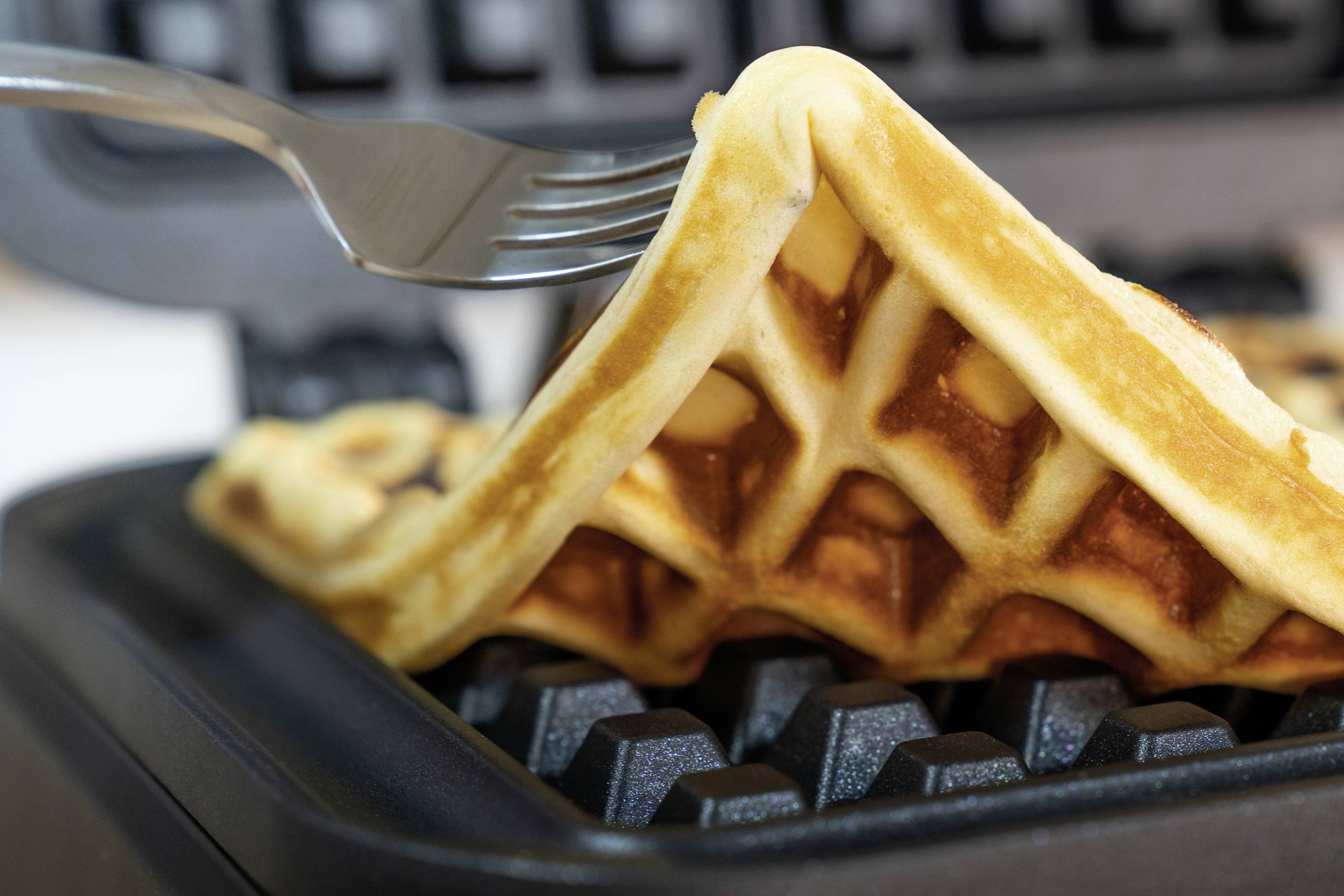 Unold Brüssel Waffeleisen Cool-Touch-Gehäuse Schwarz