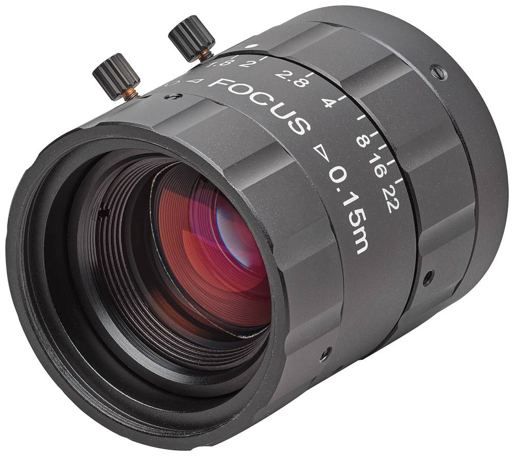 Ein schwarzes Kameraobjektiv mit Aufschrift 'FOCUS' und '0,15 m'. Es gibt Markierungen für Blende und Fokusabstand.