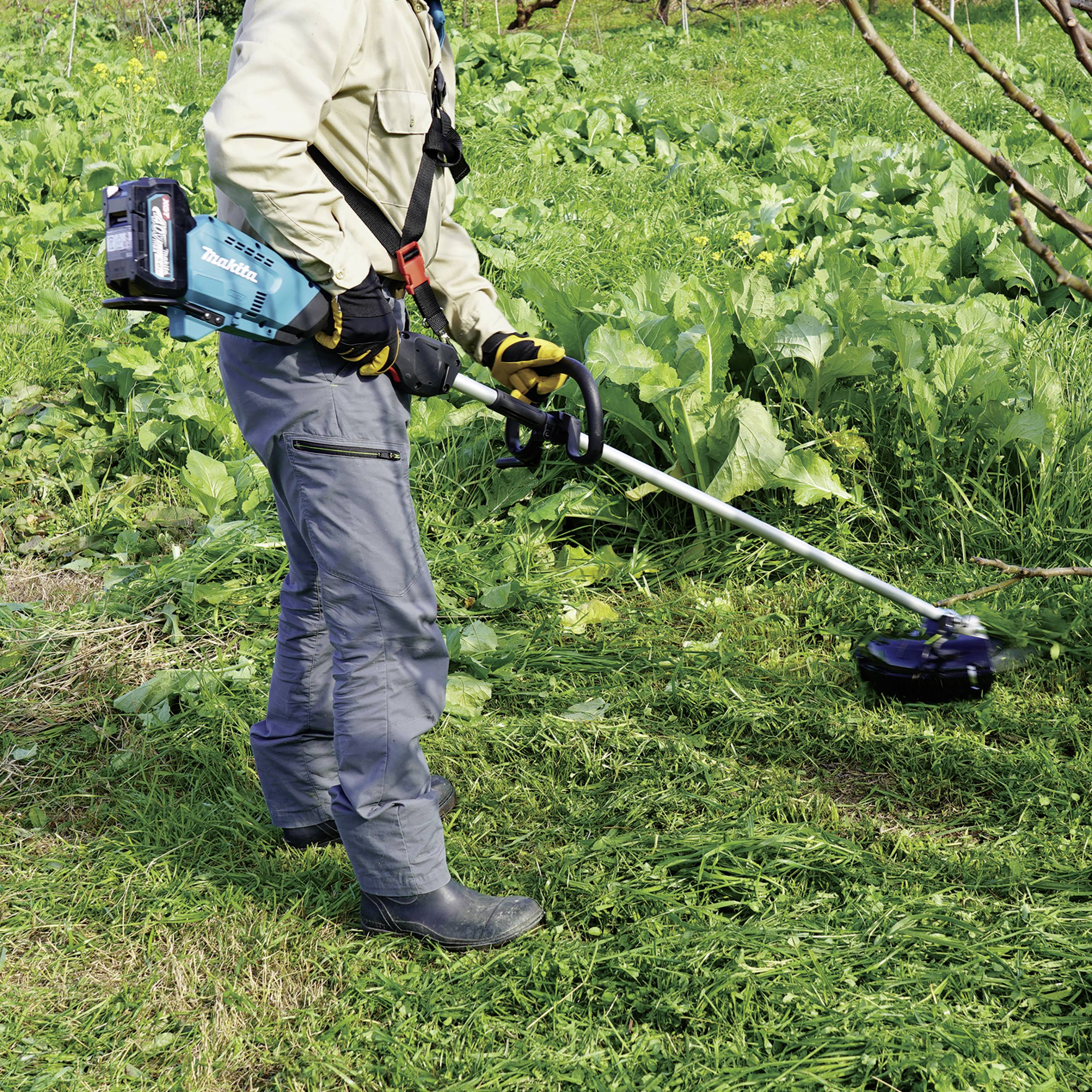 Makita UR017GZ Akku Rasentrimmer ohne Akku 40 V Schnittbreite (max.): 330 mm