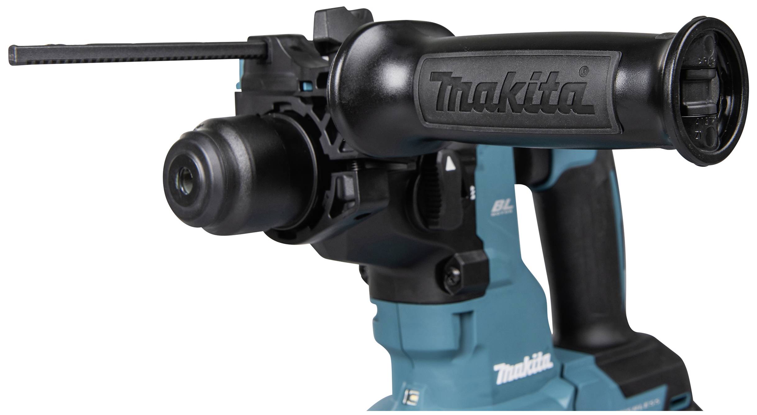 Akkubohrhammer von Makita mit seitlichem Zusatzgriff für stabilen Halt. Geeignet für Bohrarbeiten in Beton und andere harte Materialien.