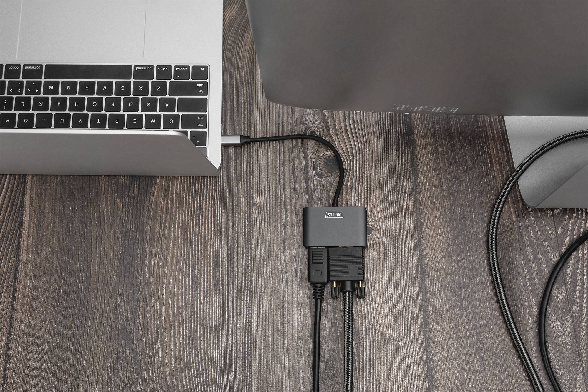 Digitus DA-70827 DisplayPort / RGB / USB-C® Adapter [1x USB-C® - 2x DisplayPort Buchse, VGA-Buchse] Schwarz Geschirmt, Rund 0.2m