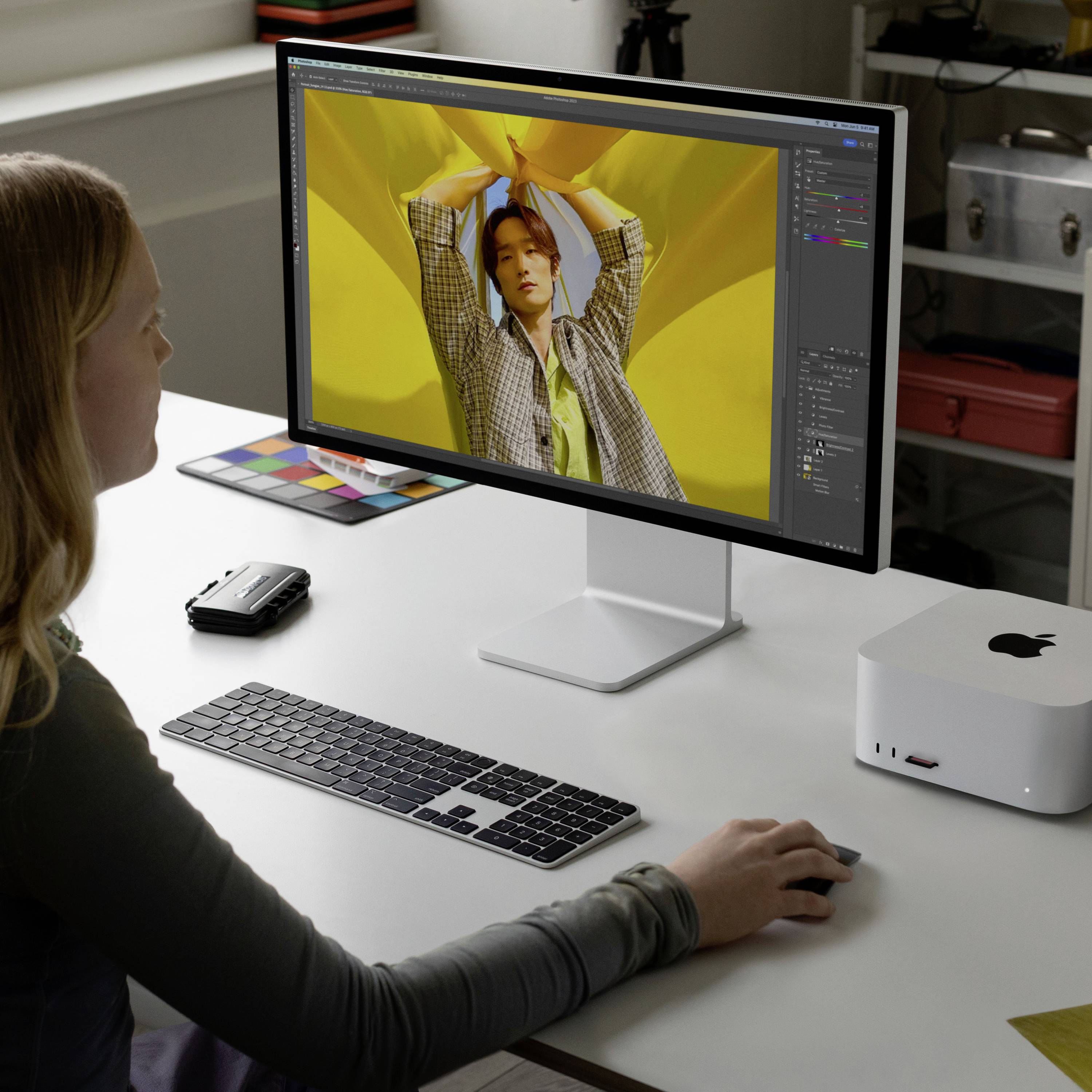 Apple Mac Studio Apple M2 Ultra 24-Core CPU 64 GB RAM 1 TB SSD Apple M2 60-Core GPU Silber MQH63D/A