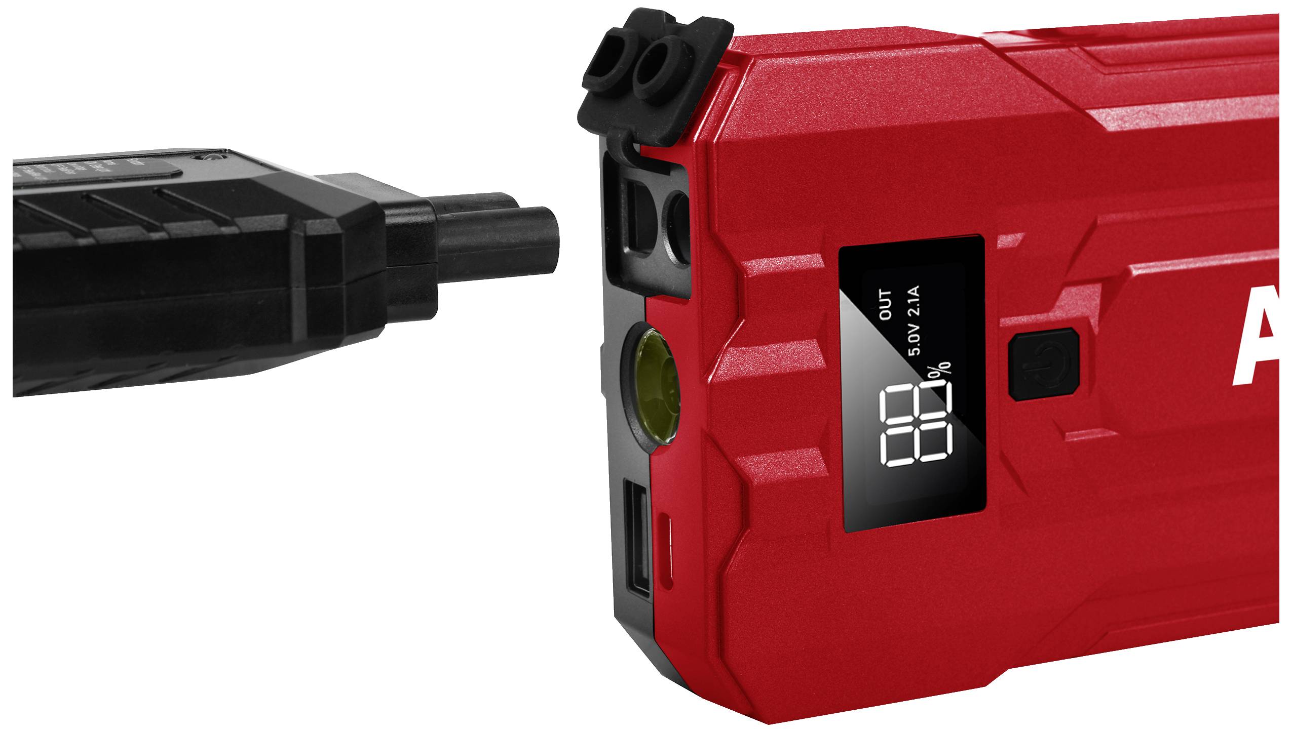 Rotes Ladegerät mit digitalem Display zeigt 'OUT' und Zahlenwert. Schwarzer Anschlussstecker links wird hineingesteckt.
