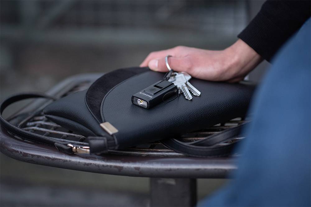 Ledlenser K6R safety LED Stablampe mit USB-Schnittstelle akkubetrieben 400 lm 32 g