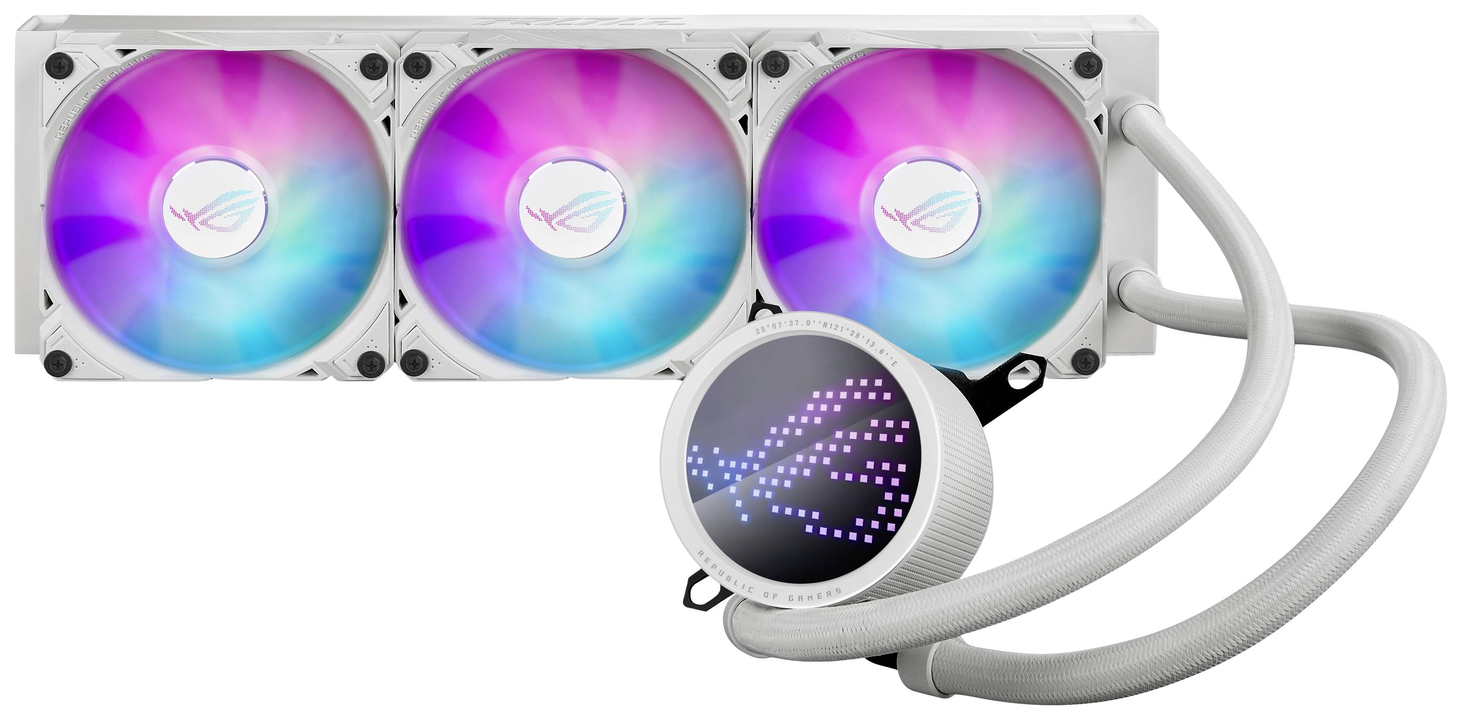 Ein weißer Flüssigkeitskühler mit drei RGB-beleuchteten Lüftern und digitalem Display am Kühlkörper, geeignet für Computerprozessoren.