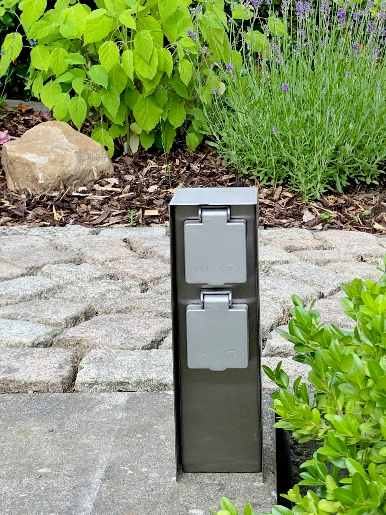 BOLD 10043 Gartensteckdose 2fach Edelstahl ohne Kabel