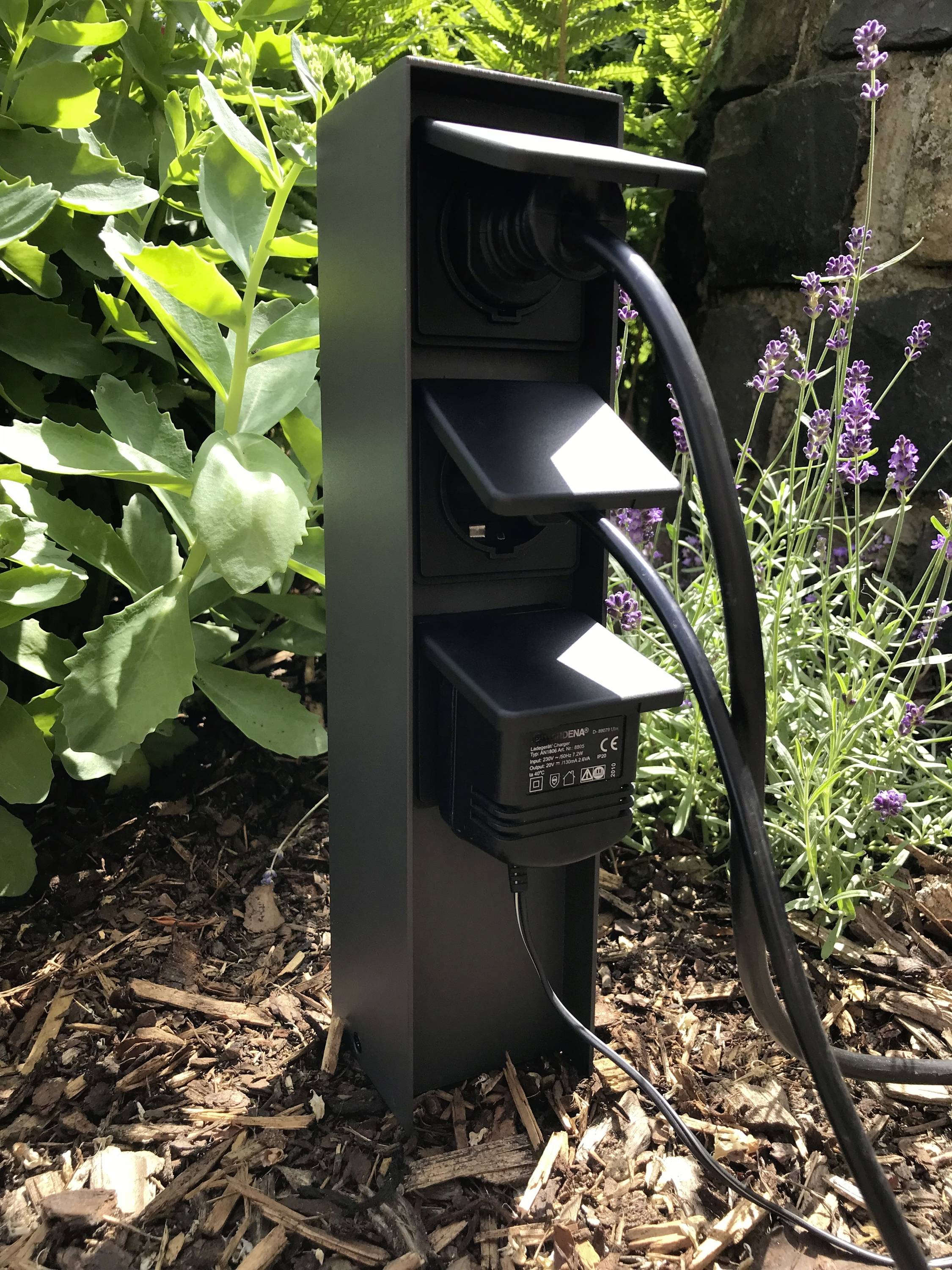 BOLD 11026 Gartensteckdose 3fach Anthrazit ohne Kabel