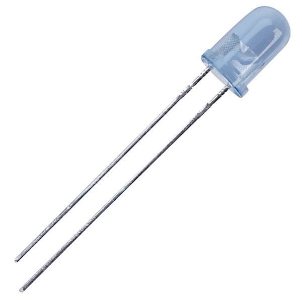 Eine blaue LED mit zwei Metallanschlüssen auf weißem Hintergrund.