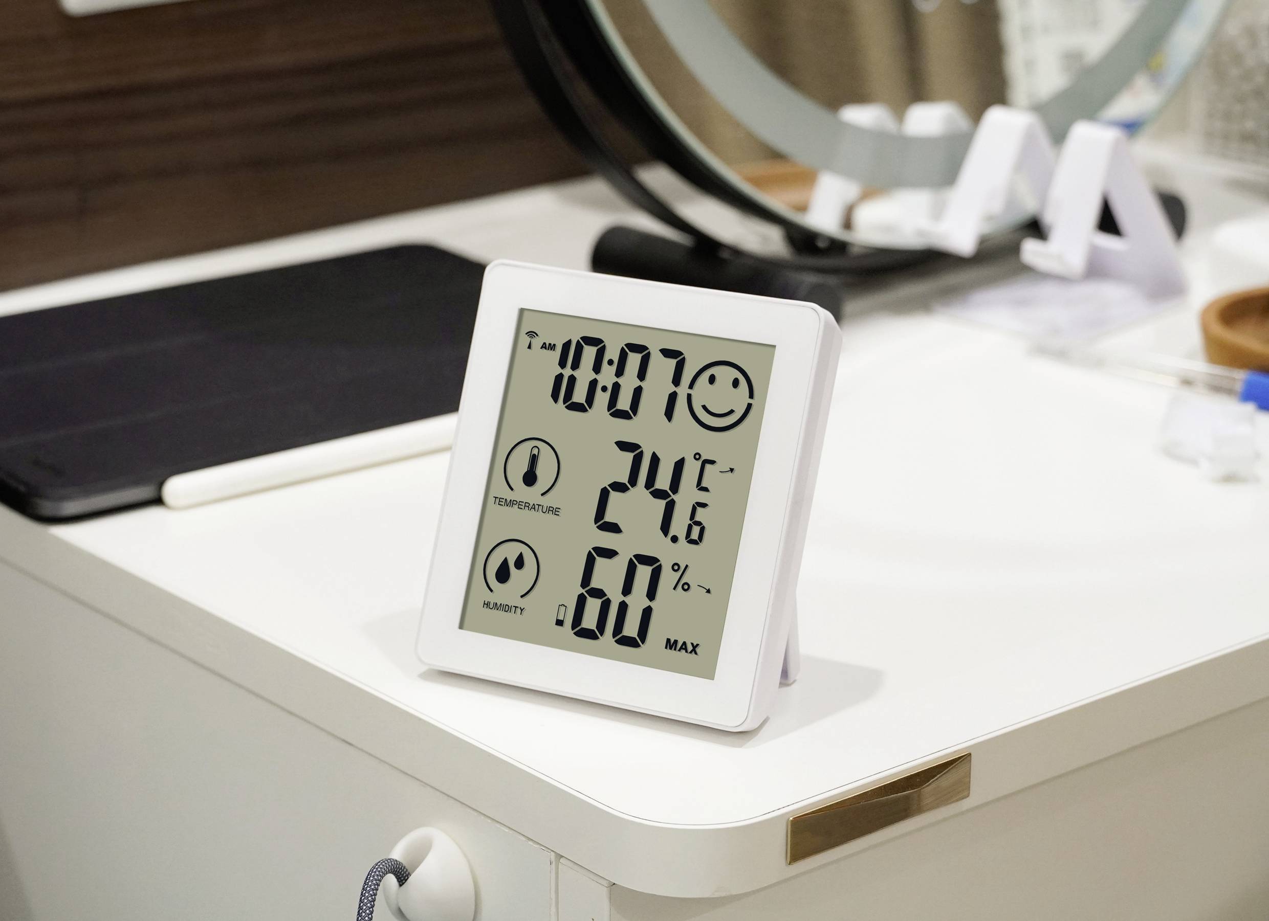 MX6067 Multi-Thermometer mit DCF-Uhr