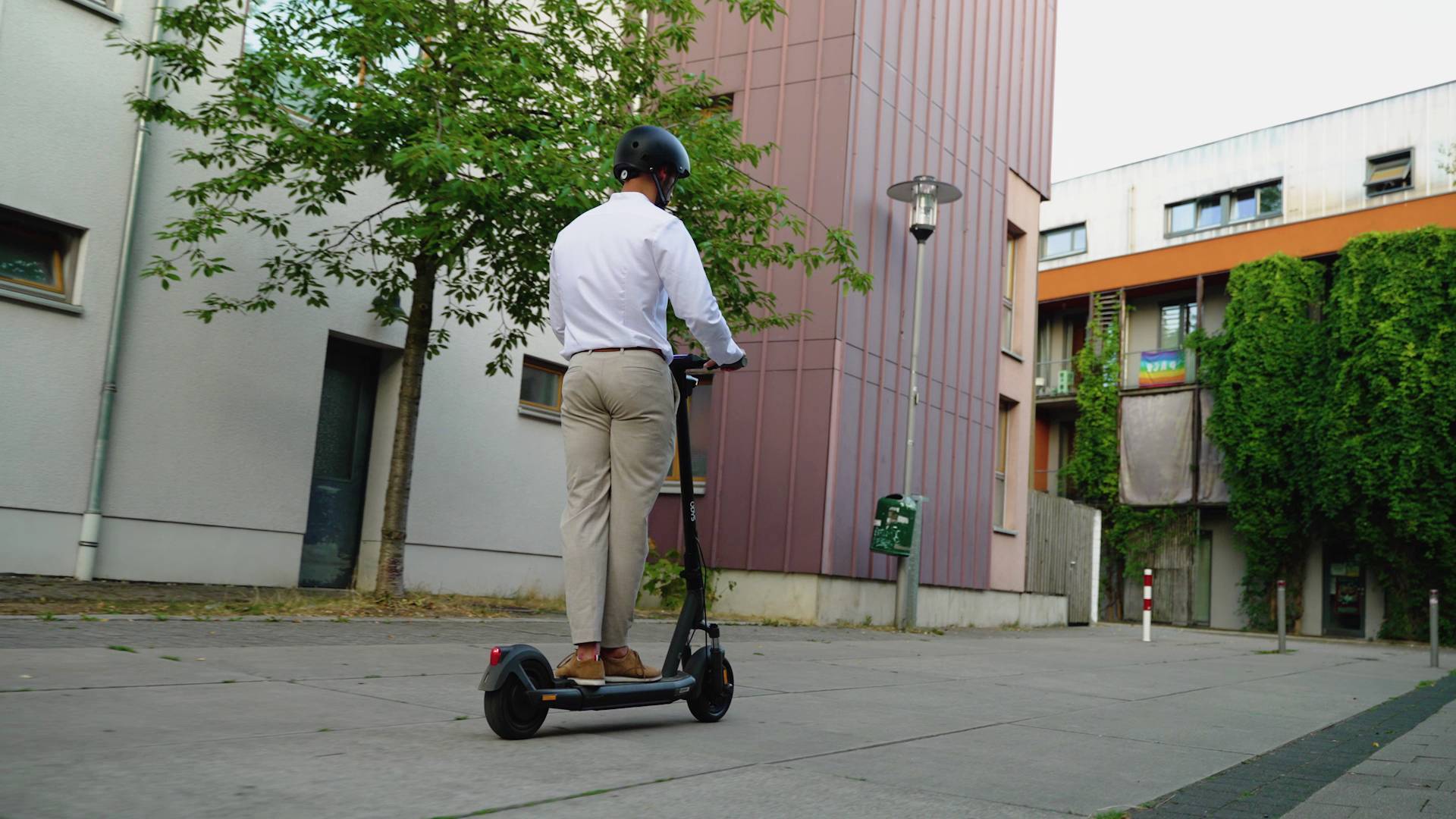 ODYS Neo e100 E-Scooter Schwarz Li-Ion 36V 12.5Ah Straßenzulassung: Deutschland