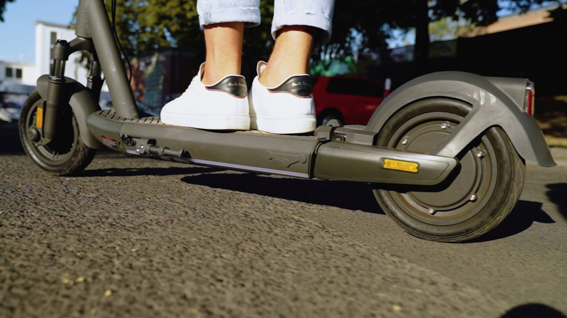 ODYS Neo e100 E-Scooter Schwarz Li-Ion 36 V 12.5 Ah Straßenzulassung: Deutschland