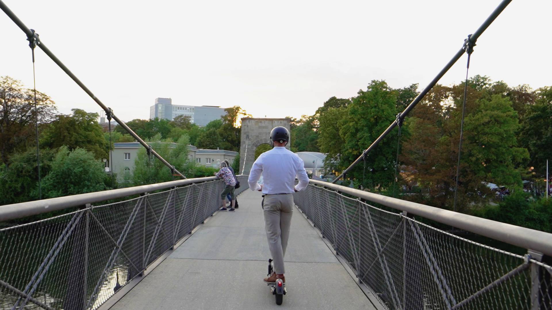 ODYS Neo e100 E-Scooter Schwarz Li-Ion 36 V 12.5 Ah Straßenzulassung: Deutschland