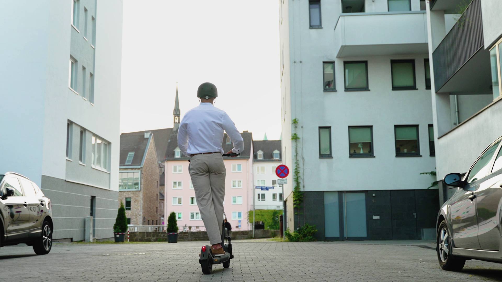 ODYS Neo e100 E-Scooter Schwarz Li-Ion 36 V 12.5 Ah Straßenzulassung: Deutschland