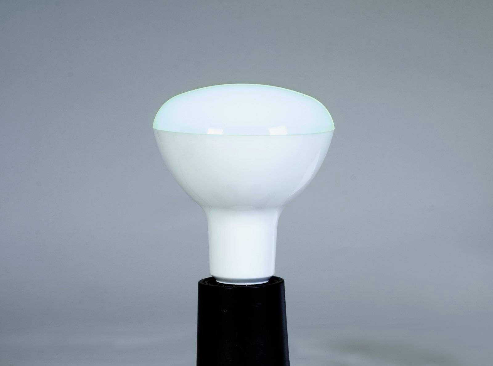 Omnilux 88000020 LED EEK F (A - G) E27 9W Warmweiß bis Kaltweiß (Ø x L) 95mm x 130mm 1St.