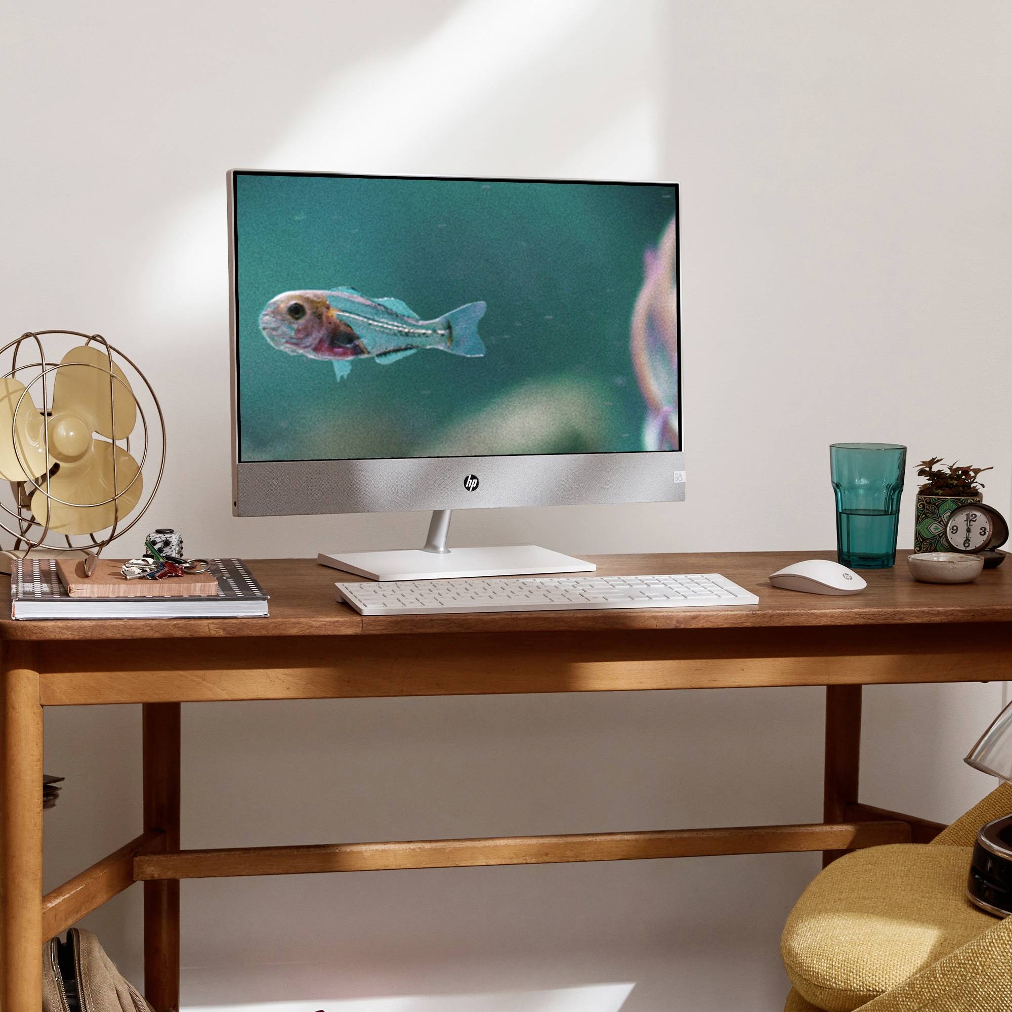 HP All-in-One PC Pavilion 27-ca2001ng 68.6 cm (27 Zoll) QHD Intel® Core™ i7 i7-13700T 4.9 GHz 16 GB RAM 1 TB SSD Intel UHD Graphics 770 Win 1