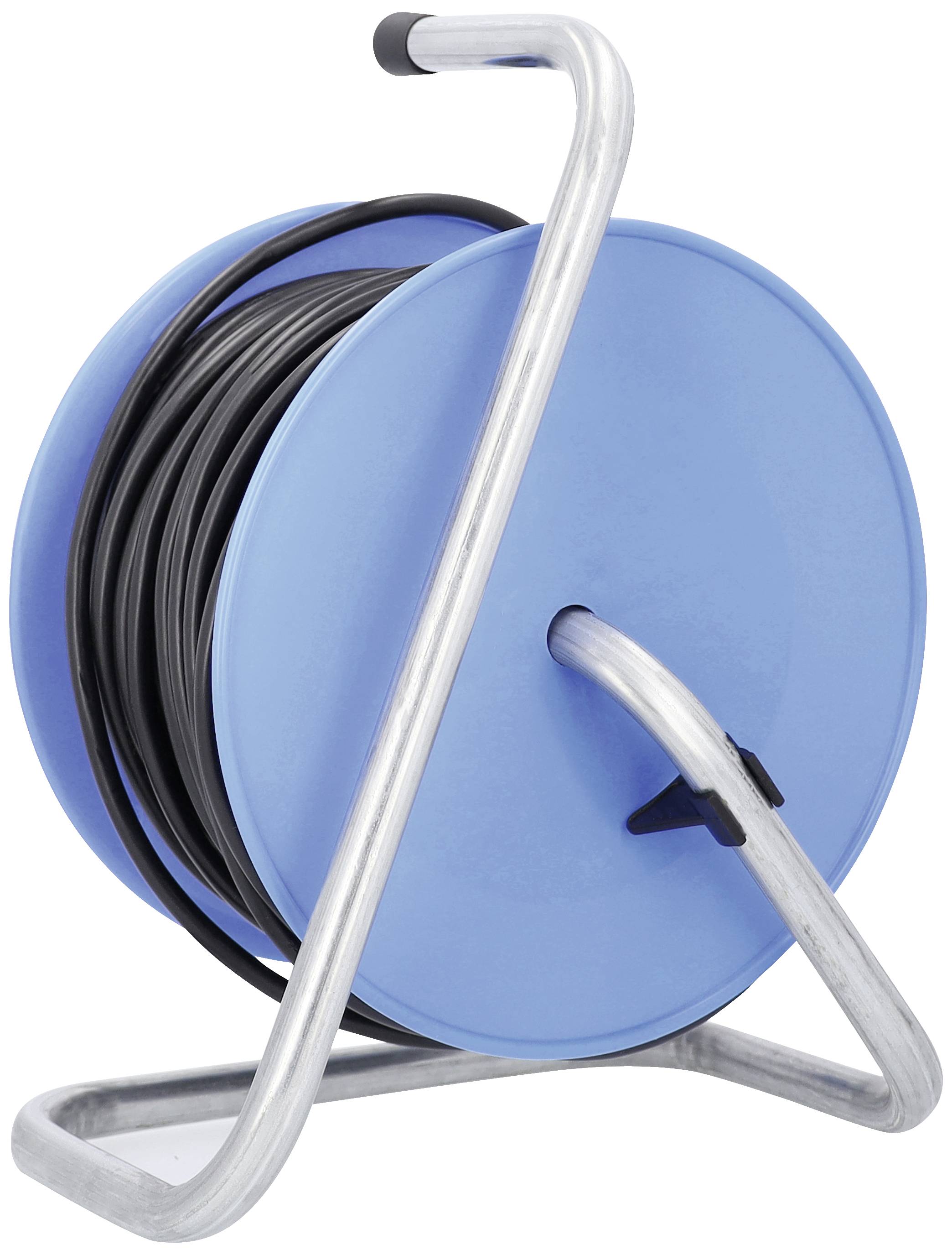 Ein blauer Kabeltrommelhalter mit langem, aufgerolltem schwarzen Kabel darauf, gestützt von einem silbernen Metallrahmen.