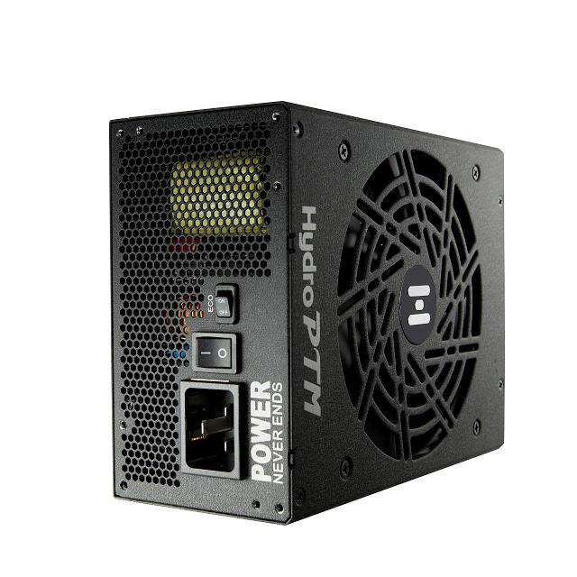 Schwarzes Computernetzteil mit Lüfter und Stromanschluss, Schalter und Aufschrift 'POWER NEVER ENDS'.