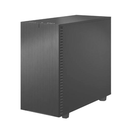 Schwarzes Computergehäuse mit minimalistischem Design, seitlichen Lüftungsschlitzen und einer glatten, vertikalen Oberflächenstruktur.