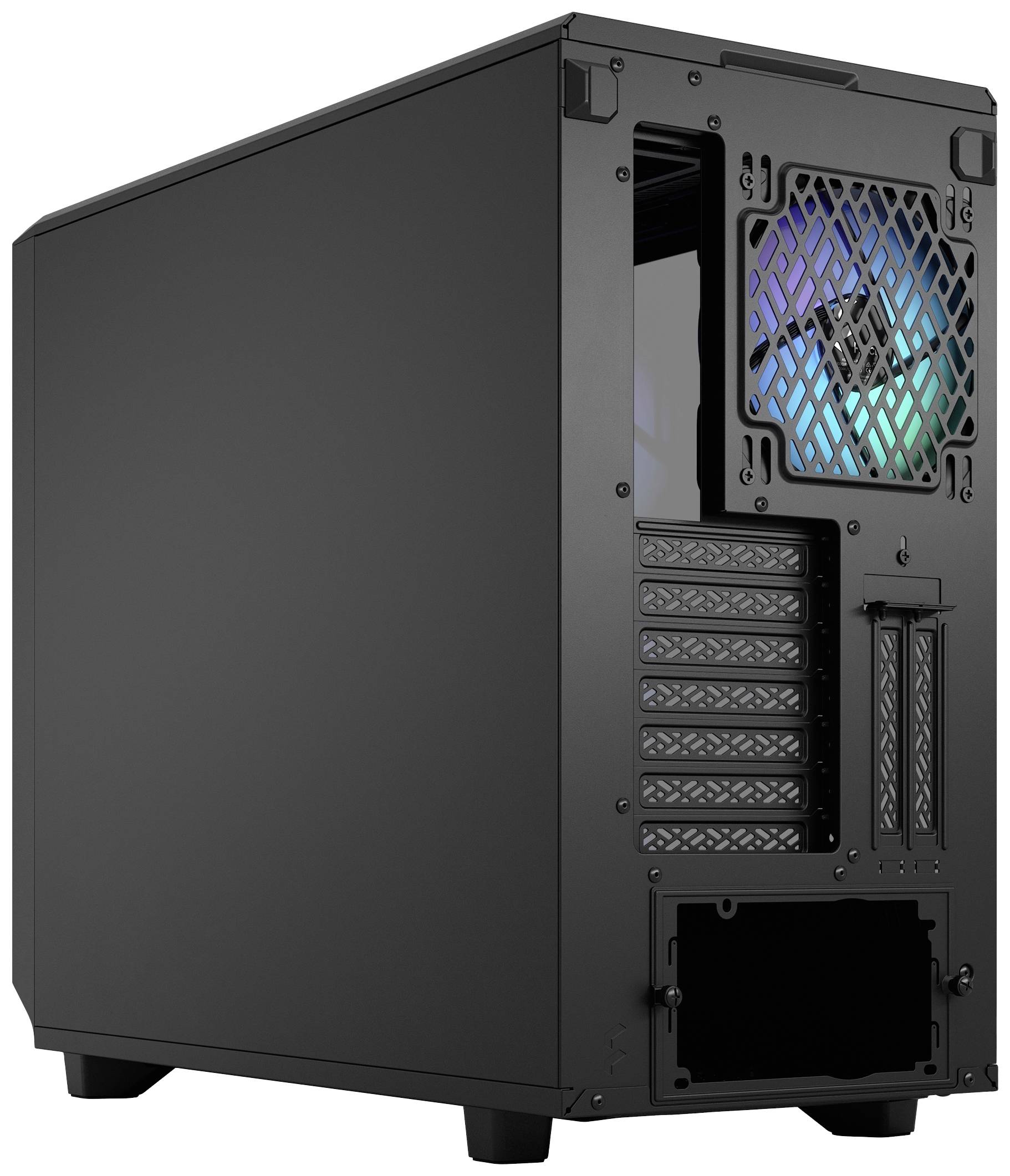 Schwarzes Computergehäuse, Rückansicht mit sichtbarem Lüftergitter oben und mehreren PCIe-Steckplätzen. Keine Kabel oder Anschlüsse.