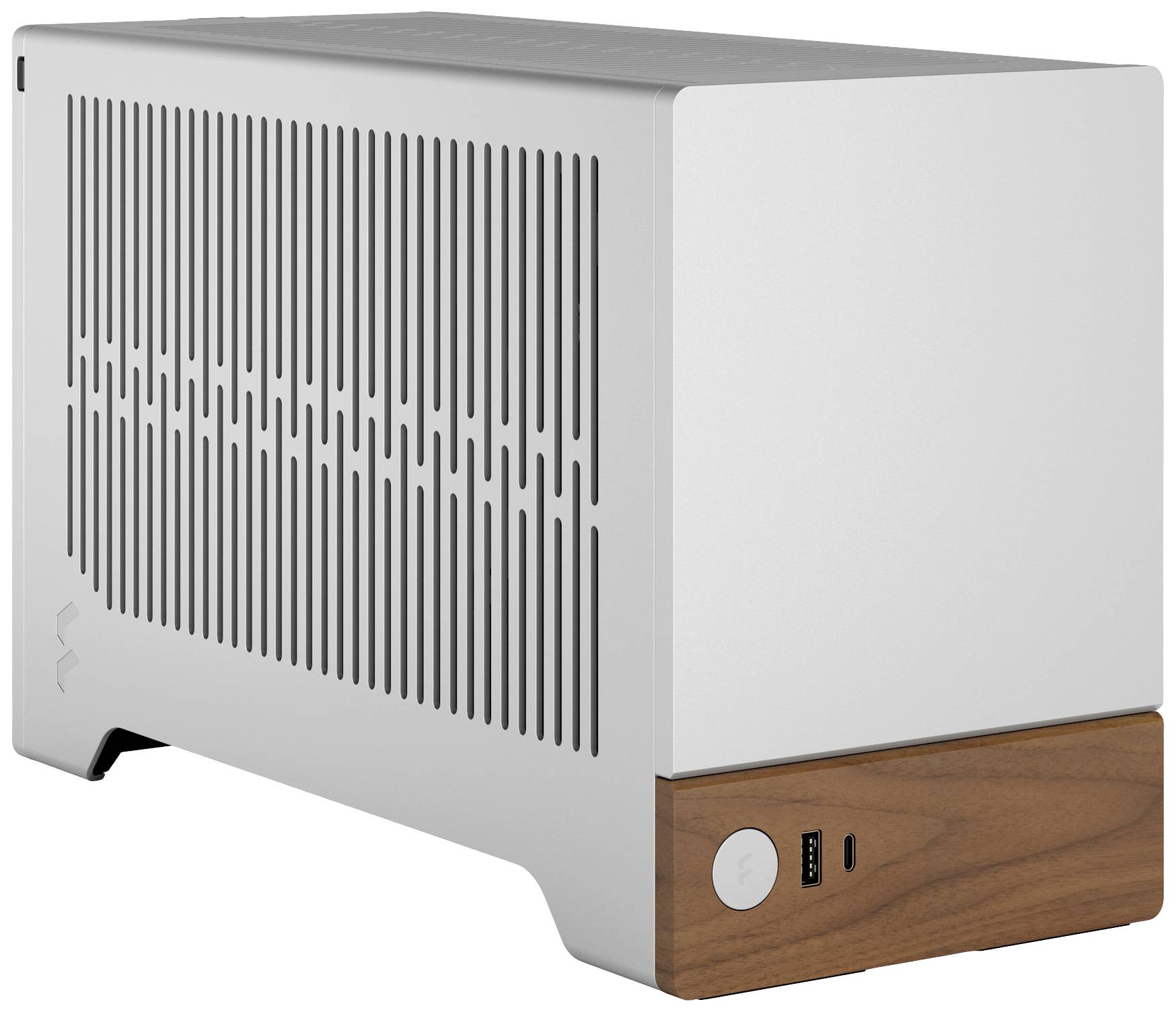 Ein silbernes Computergehäuse mit Holzverzierung, Lüftungsschlitzen an der Seite und Anschlüssen an der Vorderseite.