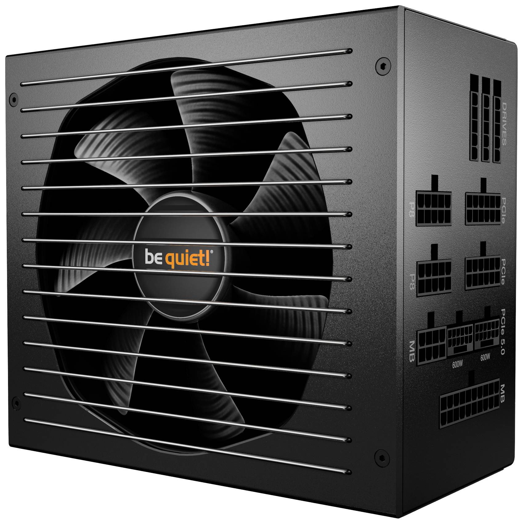Ein schwarzes Computernetzteil mit einem großen Lüfter und modularen Anschlüssen. Die Aufschrift 'be quiet!' ist auf dem Lüfter zu sehen.
