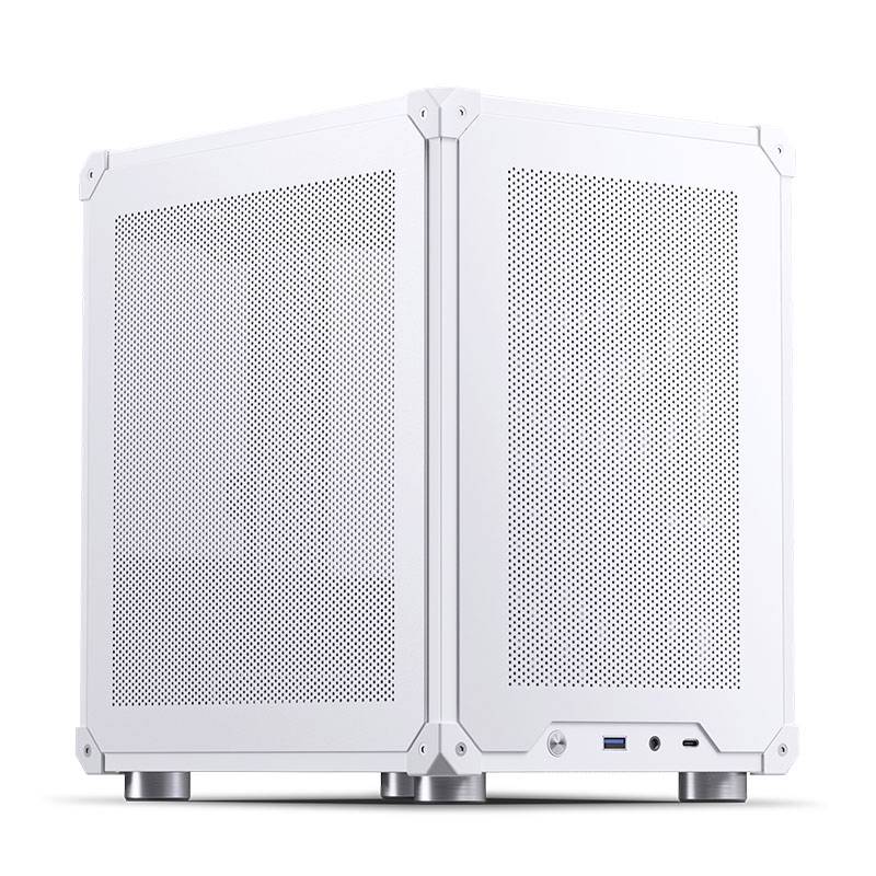 Ein weißer, würfelförmiger PC-Gehäusetower mit gelochtem Design für Belüftung. Enthält USB- und Audiobuchsen vorne. Minimalistisches Design.
