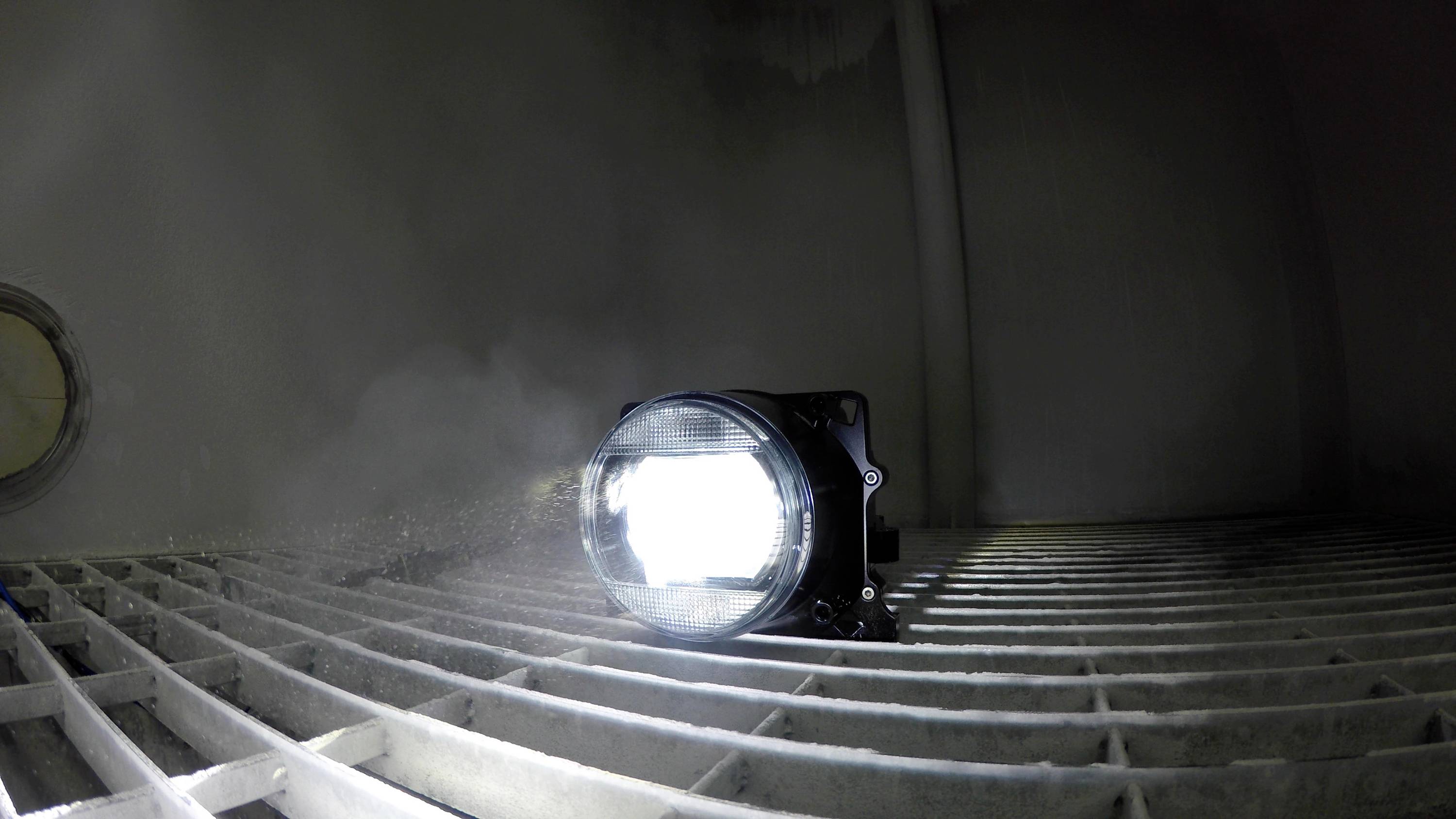 OSRAM LEDUHL103 LEDriving Universal Headlight 103 Fernscheinwerfer, Abblendlicht