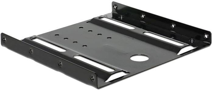 Schwarze Metallhalterung für die Montage von 2,5-Zoll-Festplatten in 3,5-Zoll-Schächten, mit mehreren Befestigungslöchern.