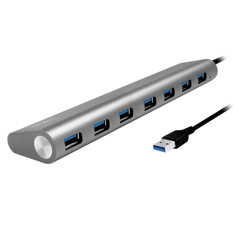 Silberner USB-Hub mit sieben USB-3.0-Anschlüssen, verbunden mit einem USB-Stecker.