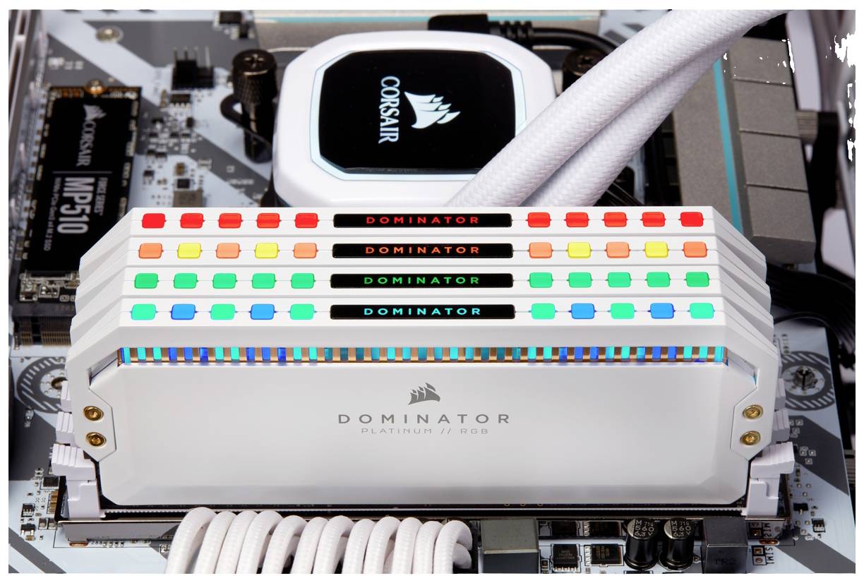 Corsair CMT32GX4M4C3600C18W Server-Arbeitsspeicher DDR4 32 GB 4 x 8 GB 3600 MHz 288pin DIMM CMT32GX4M4C3600C18W