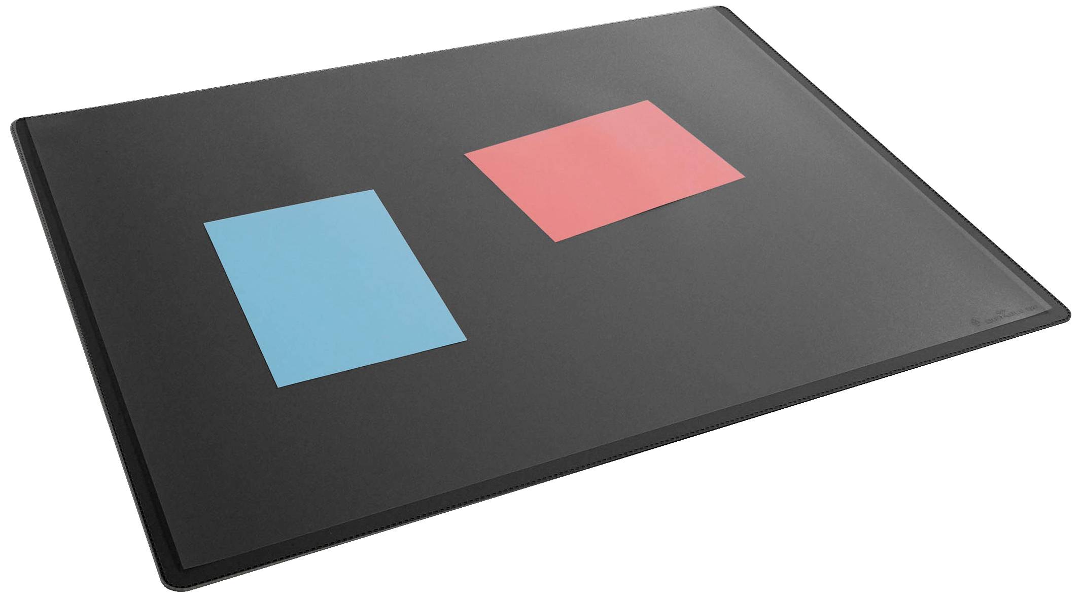 Eine schwarze Matte mit zwei farbigen Quadraten: links blau, rechts rot. Sie sind gleich groß und nebeneinander angeordnet.