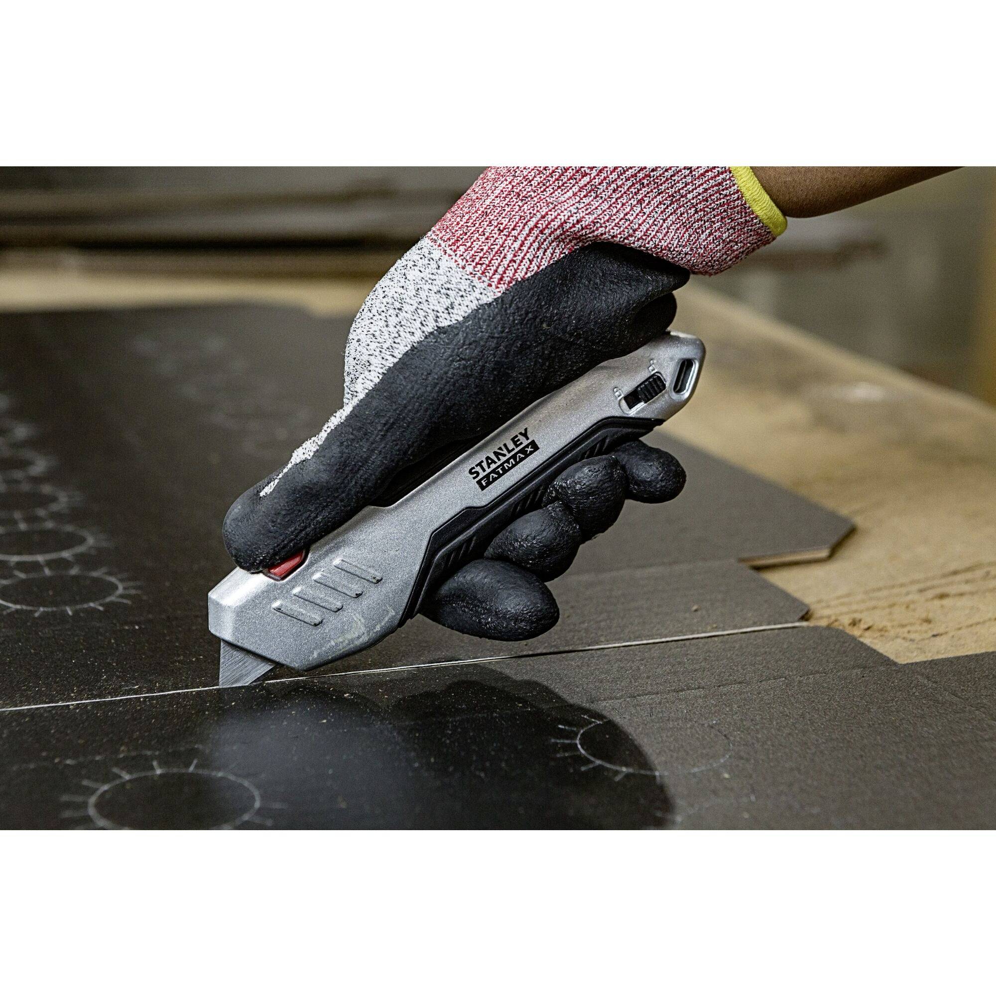 Sicherheitsmesser FatMax™ mit Zangengriff FMHT10370-0 Ausführung Metall