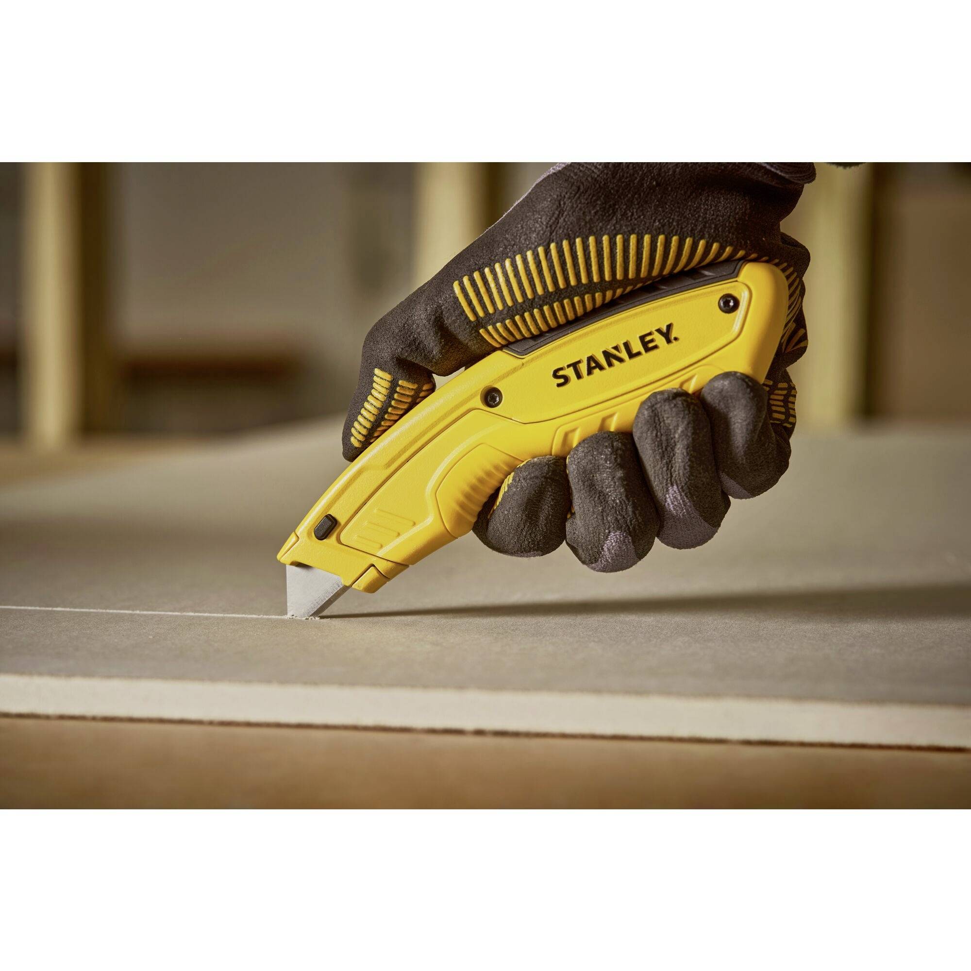 STANLEY STHT10430-0 Messer mit einziehbarer Klinge 1 St.