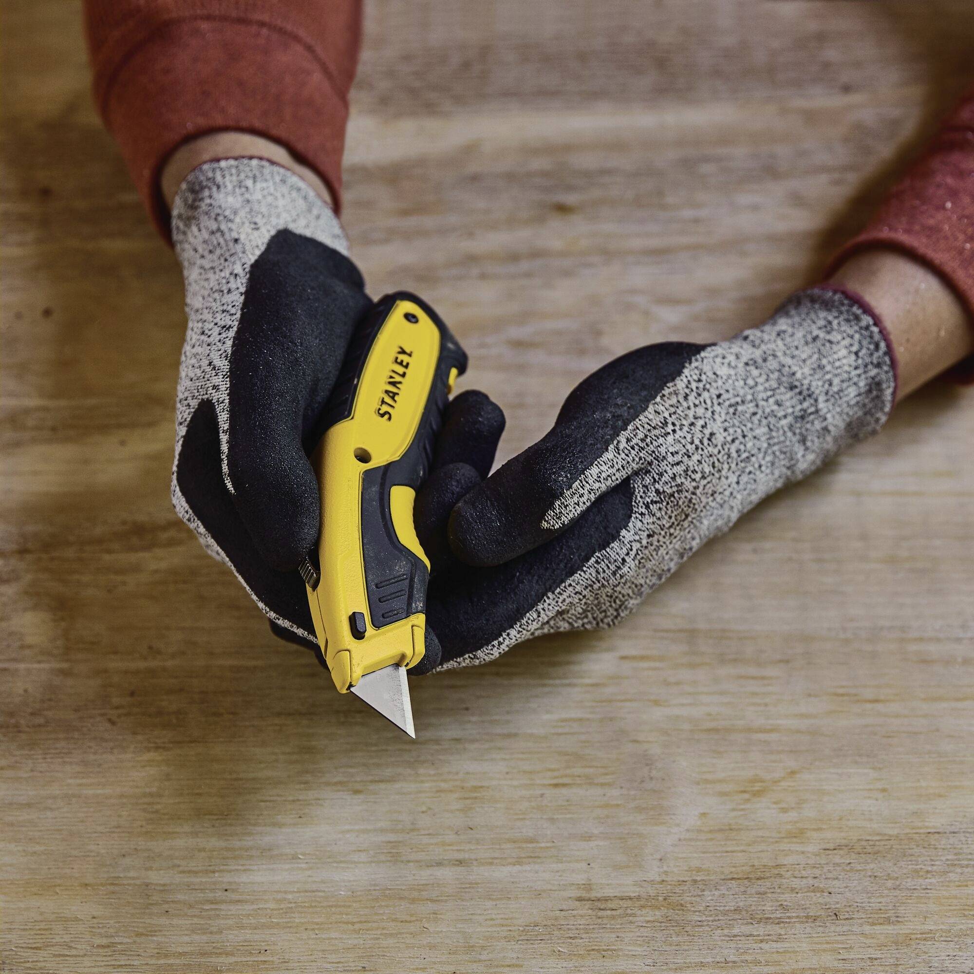 STANLEY STHT10479-0 Schnellwechsel-Messer,einziehb. Klinge 1St.