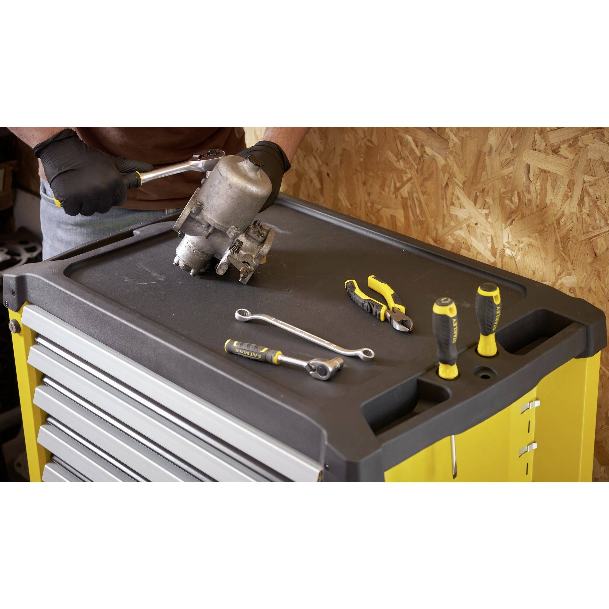 STANLEY STST74306-1 Werkstattwagen