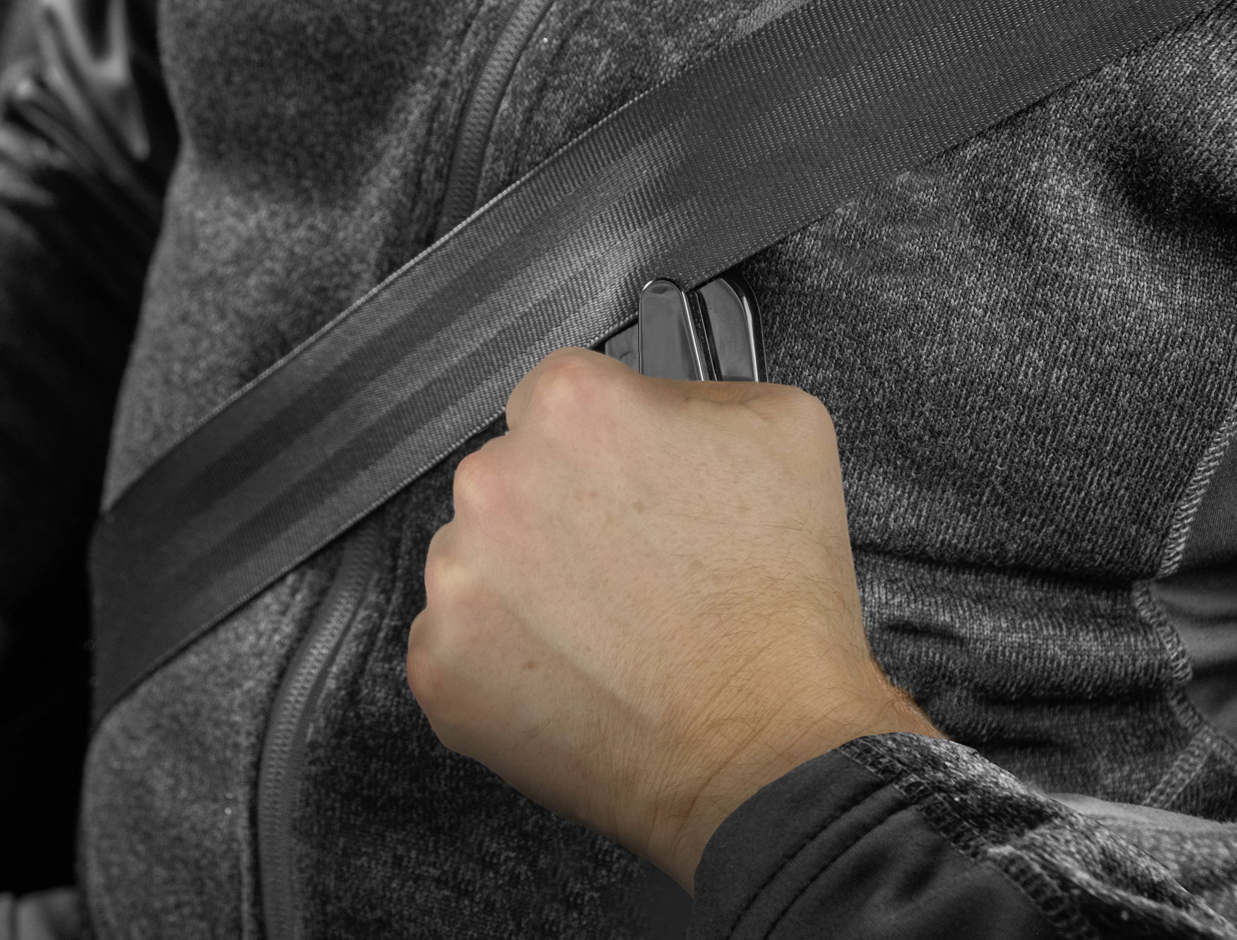 Eufab Nothammer und Gurtschneider Lüftungsgitter Handy-Kfz-Halterung